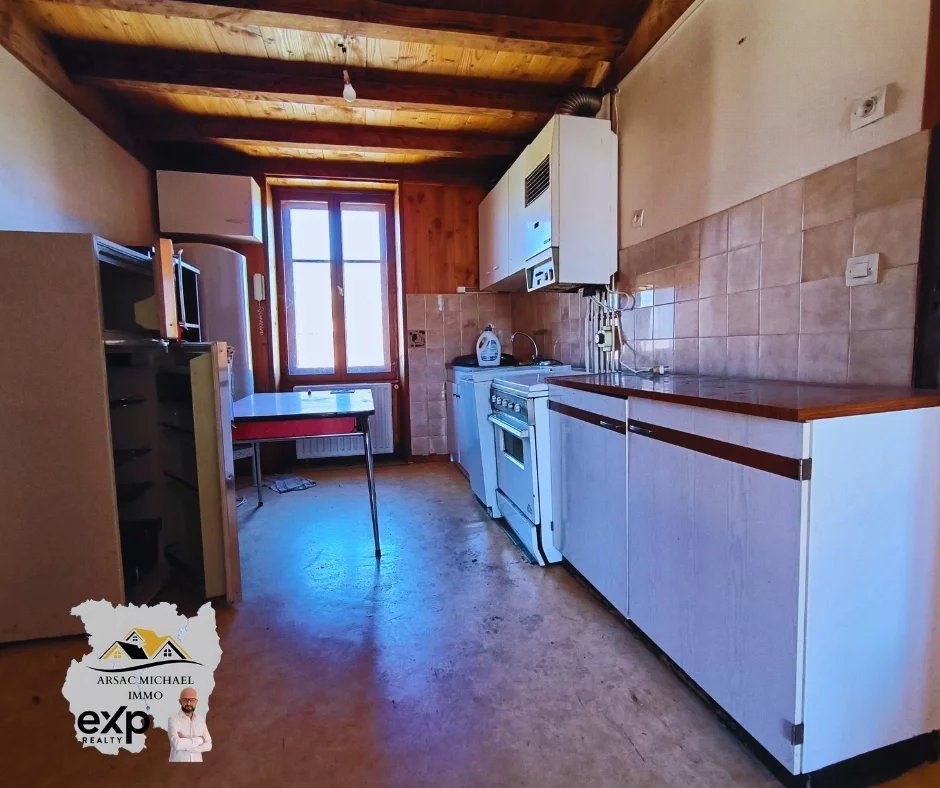 Maison à vendre à Landos, 714 m²