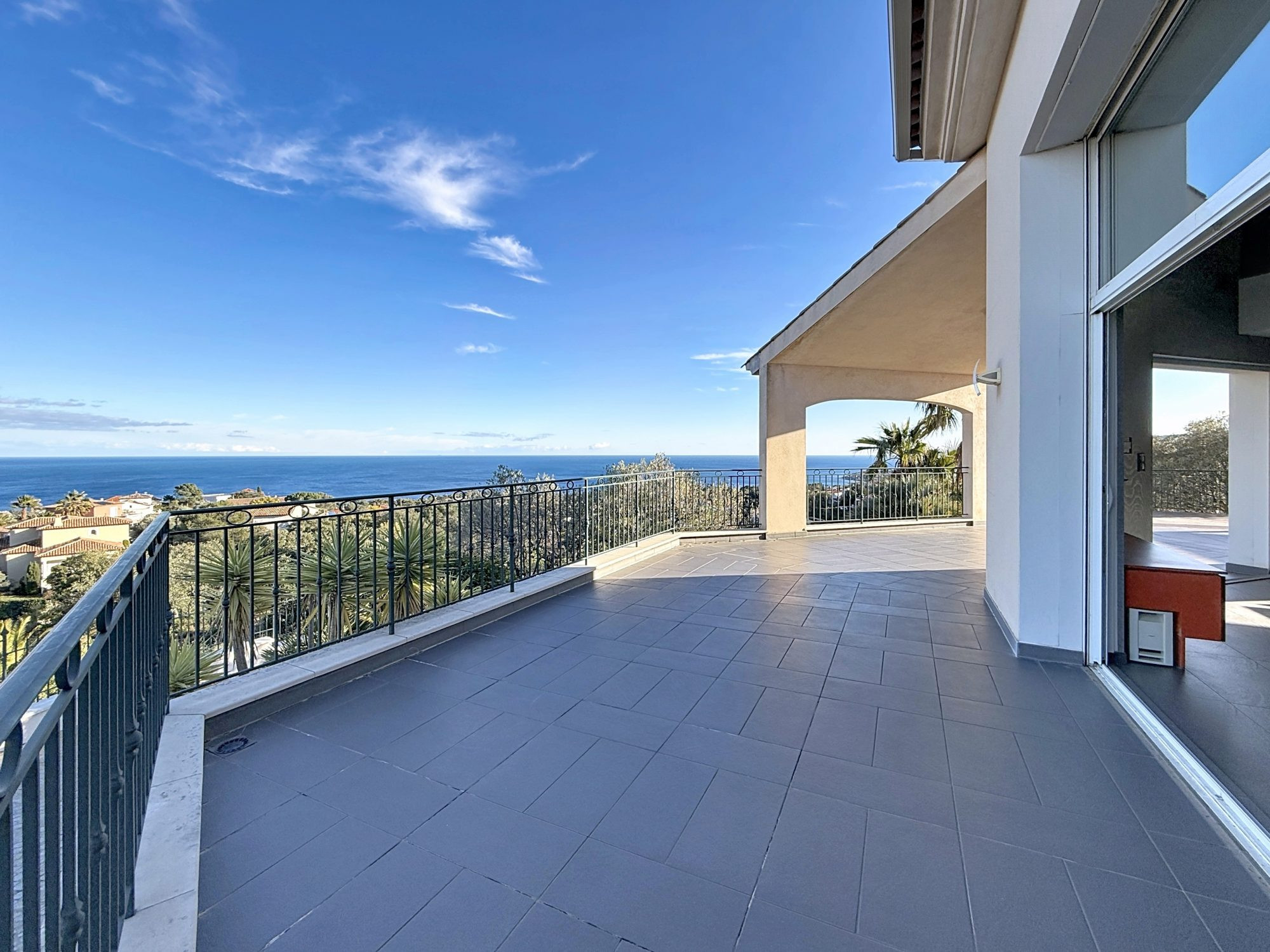 Magnifique villa contemporaine vue panoramique
