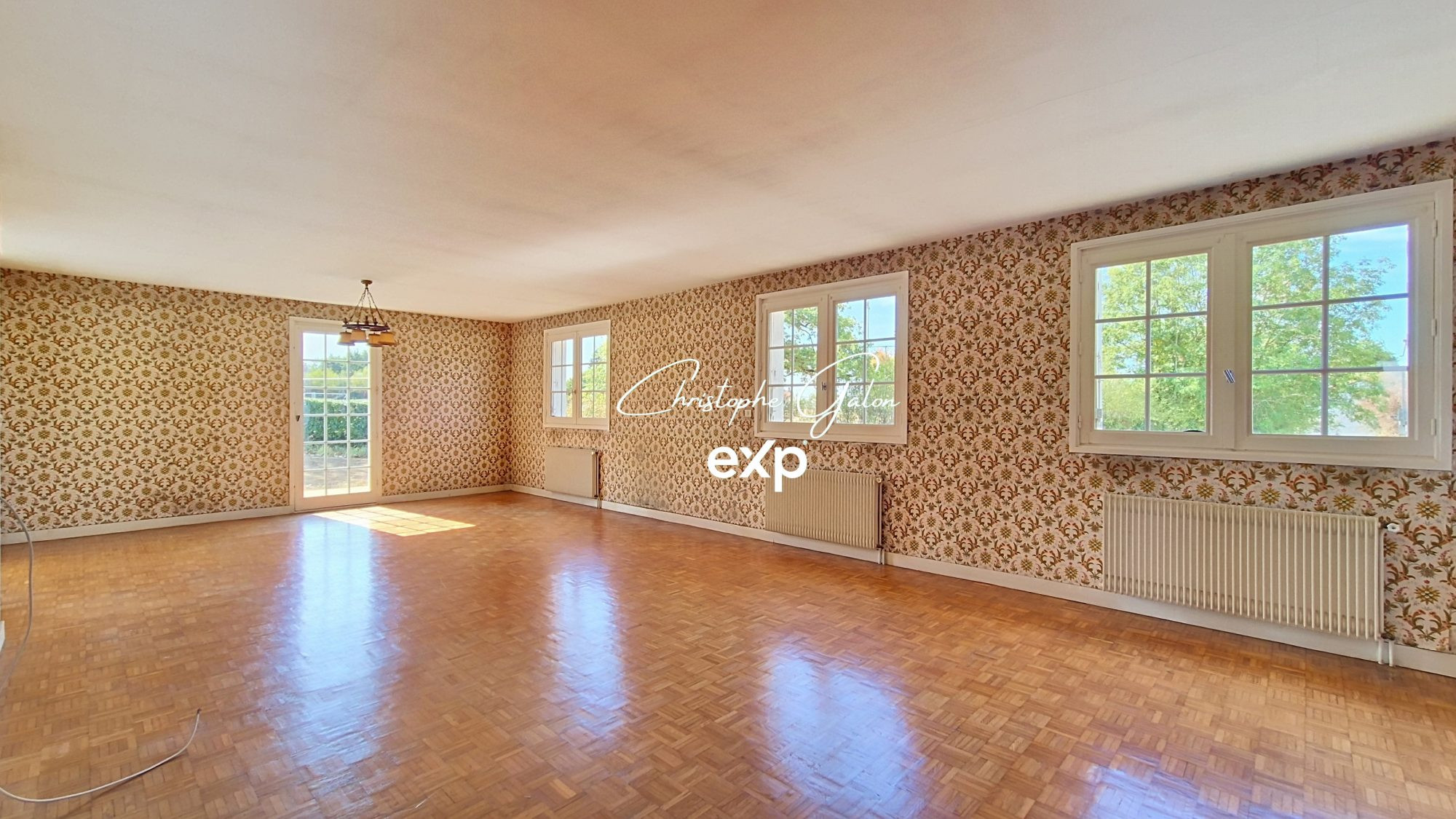 3-Bedroom House, 150 m² 4