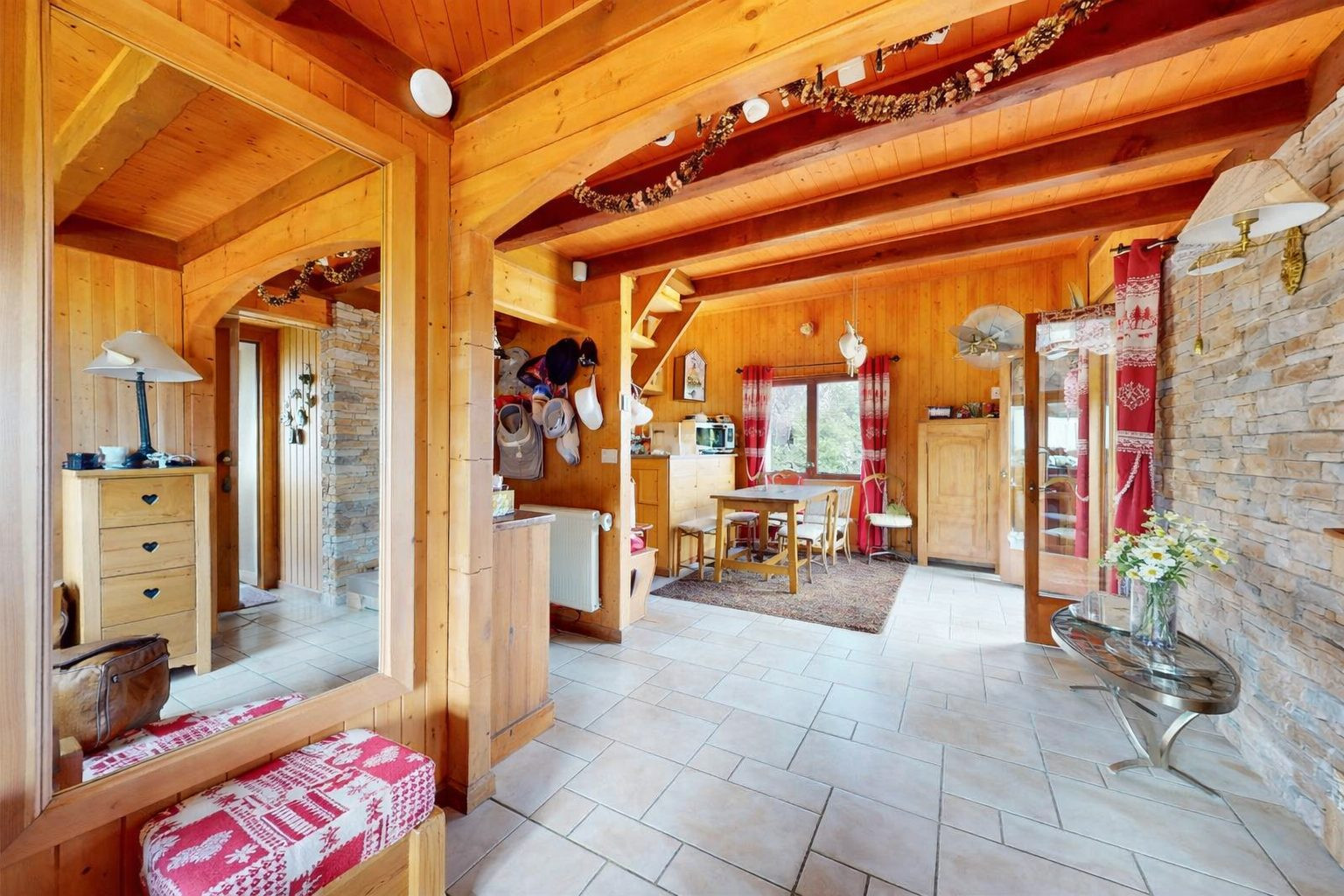 Chalet with lake view, peaceful setting, 5 minutes walk from the center - Saint-Paul en Chablais 3