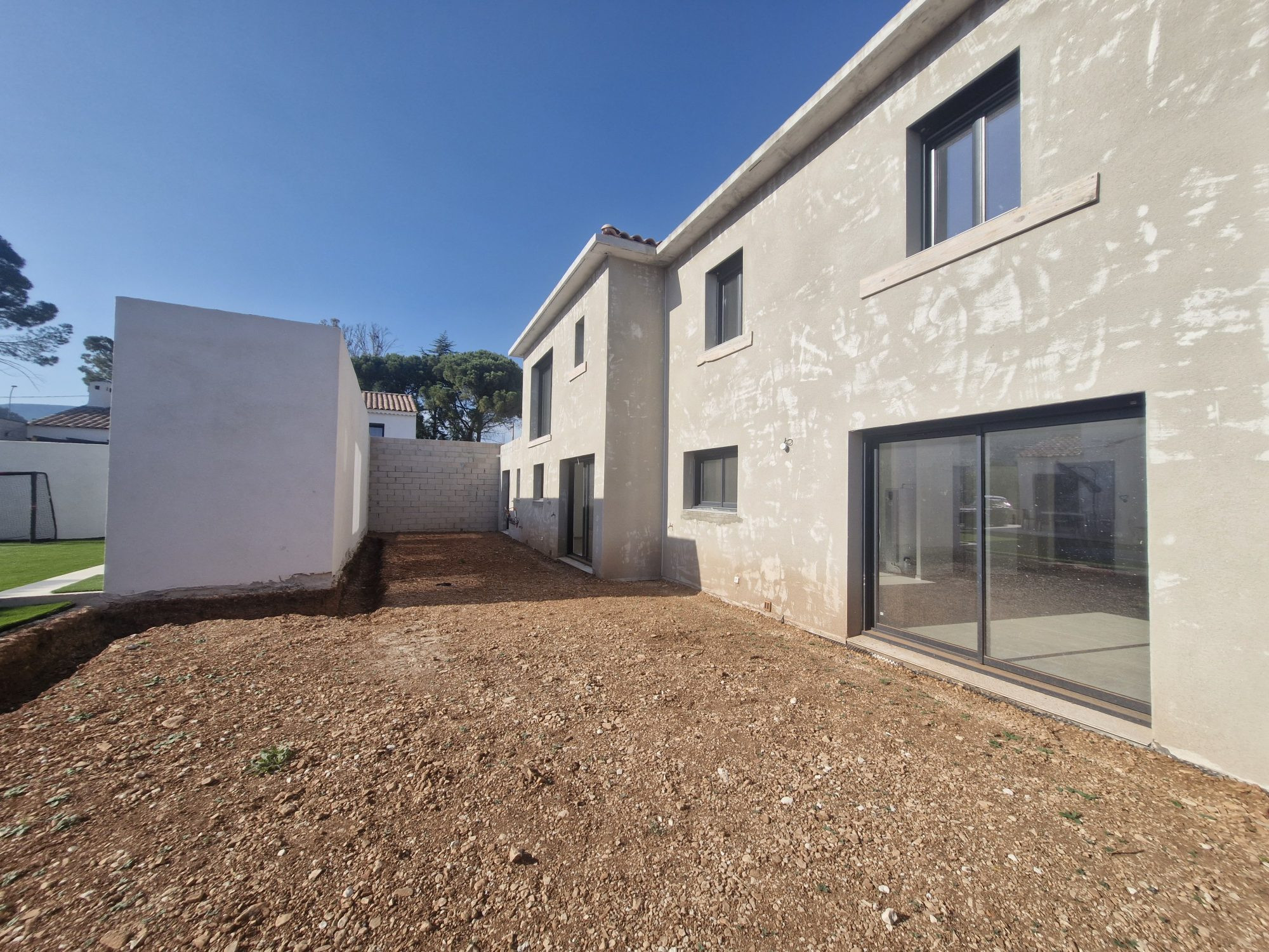 Maison 4 Chambres, jardin et parking