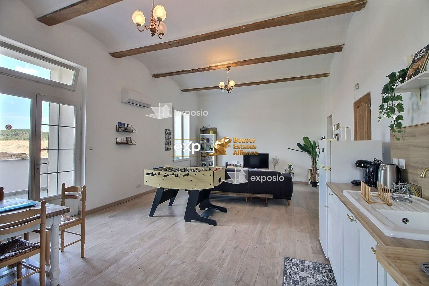 Maison à vendre à Molières-sur-Cèze, 375 m²