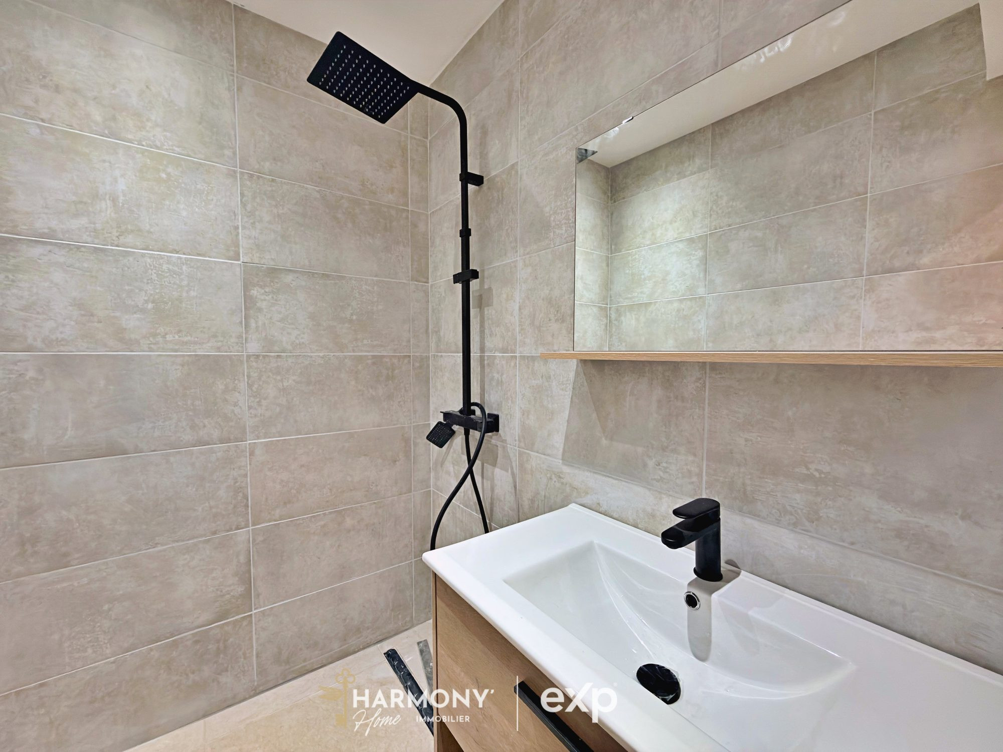 House for sale in Jouques, 105 m²