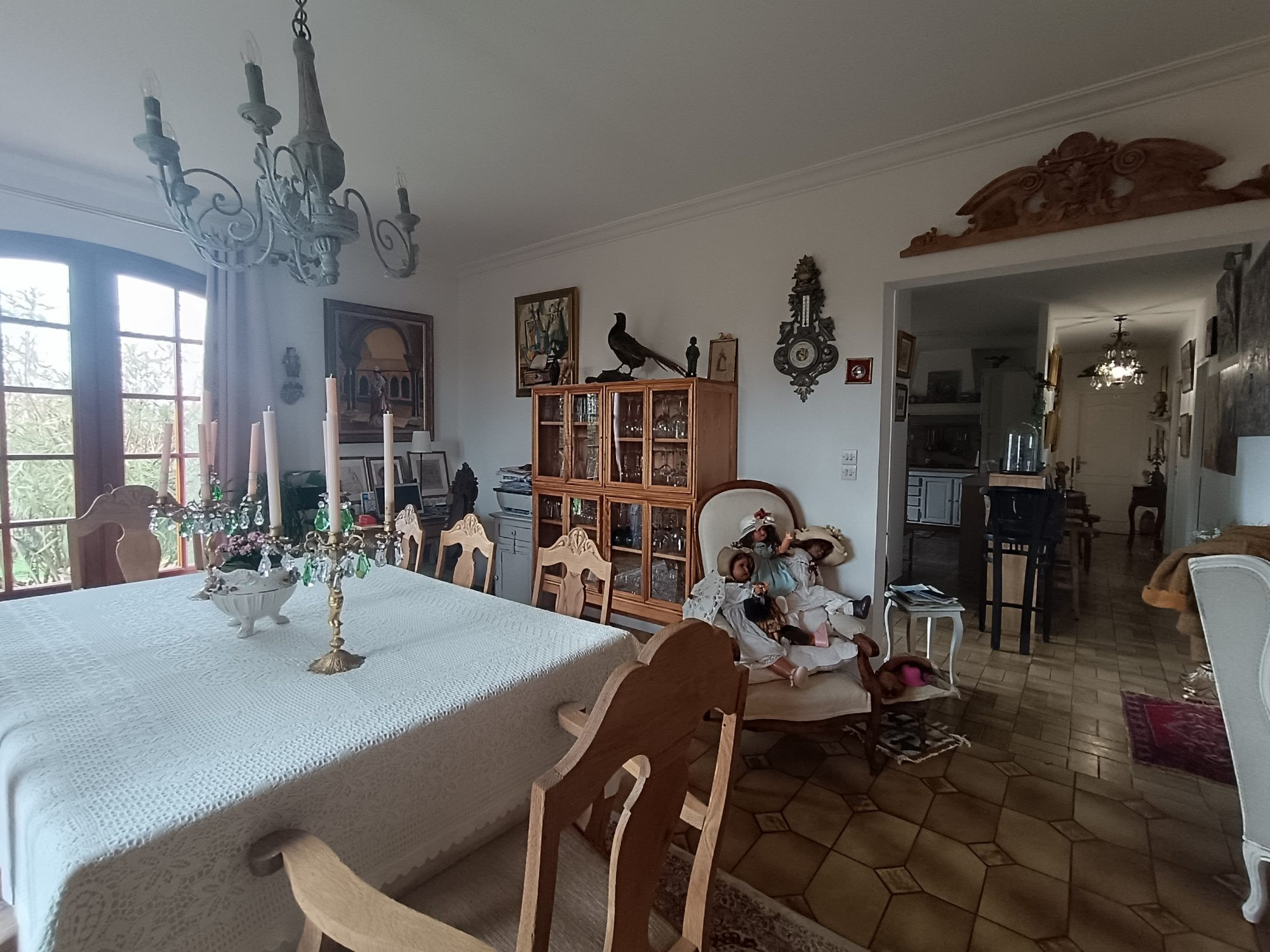 COUTRAS (33230) – MAISON LUMINEUSE 140 M² SUR 1480 M² DE TERRAIN – CALME, CONFORT & PROXIMITÉ !