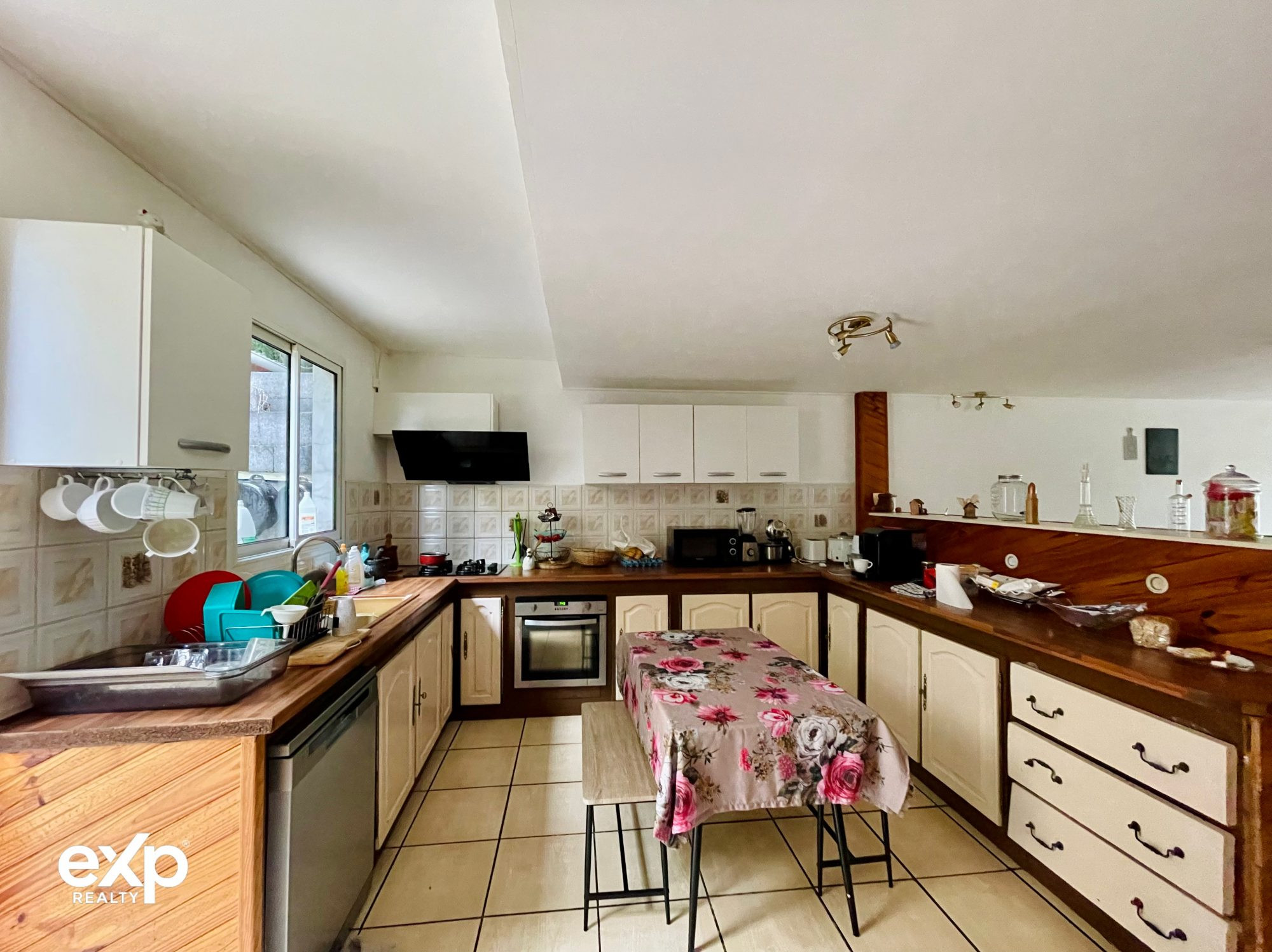 Maison 5 pièces 127 m² · à Le Tampon · 127 m² · 260 000 €