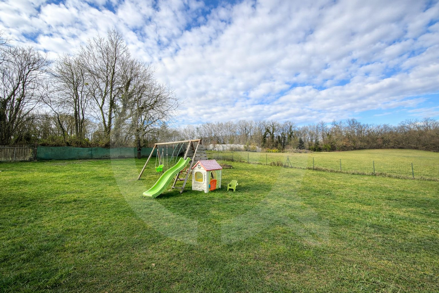 Maison 8 pièces 275 m² · à Arthaz-Pont-Notre-Dame · 275 m² · 750 000 €
