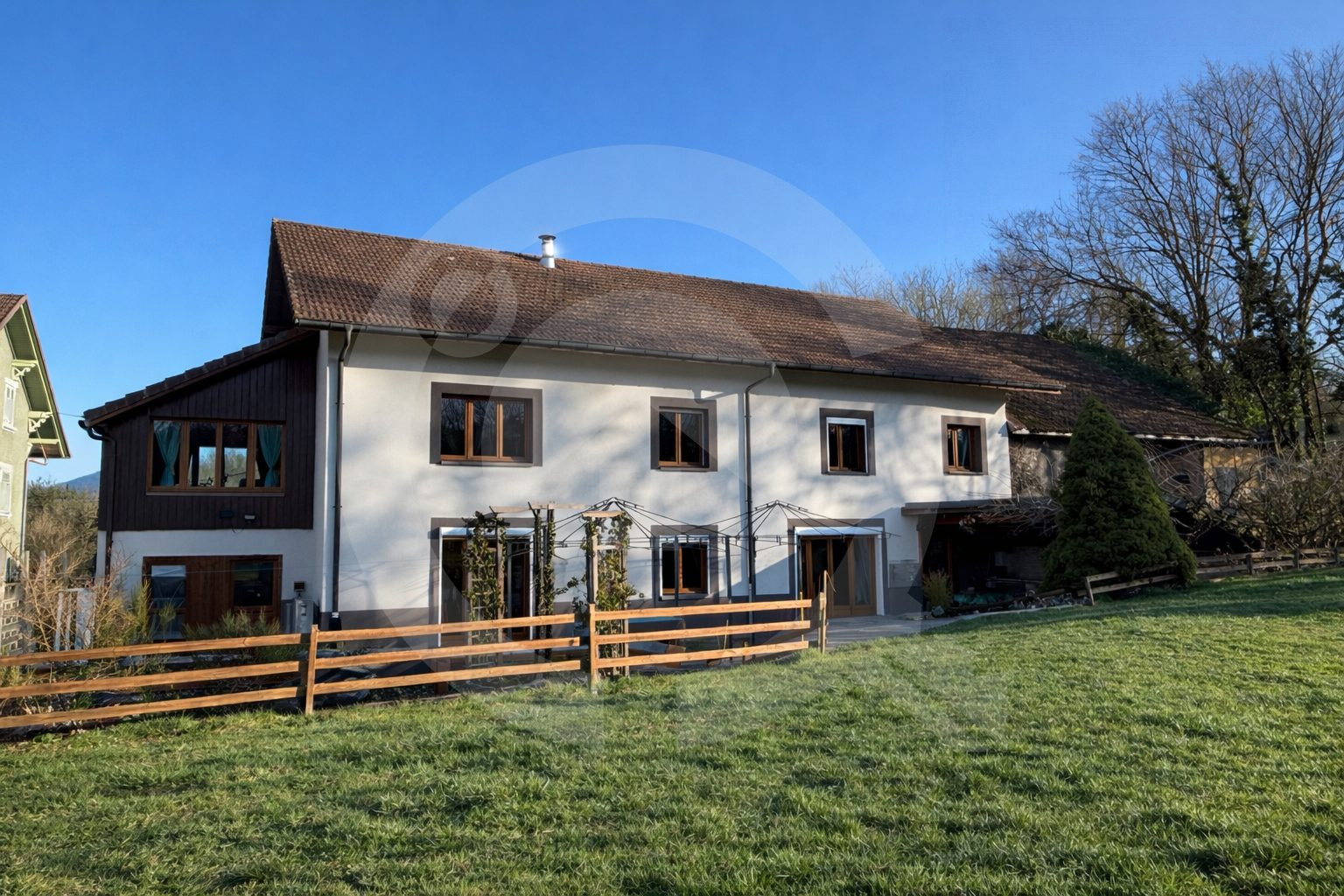 Renovated Farmhouse 275 m² ARTHAZ PND - 6 Bedrooms 4