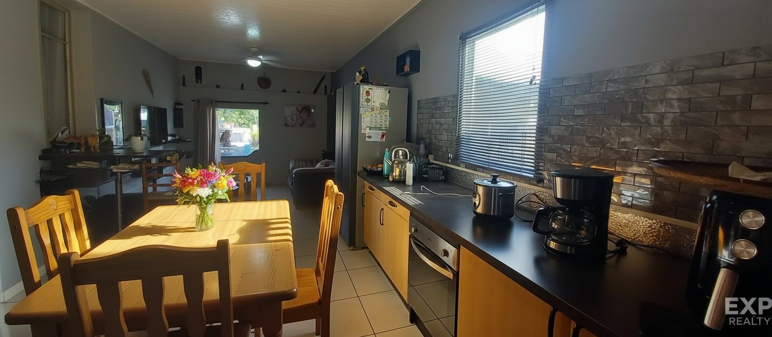 À VENDRE - Ensemble immobilier rentable – Maison F4 + T2 + local commercial – 400 000 € – Sainte-Marie La Grande Montée