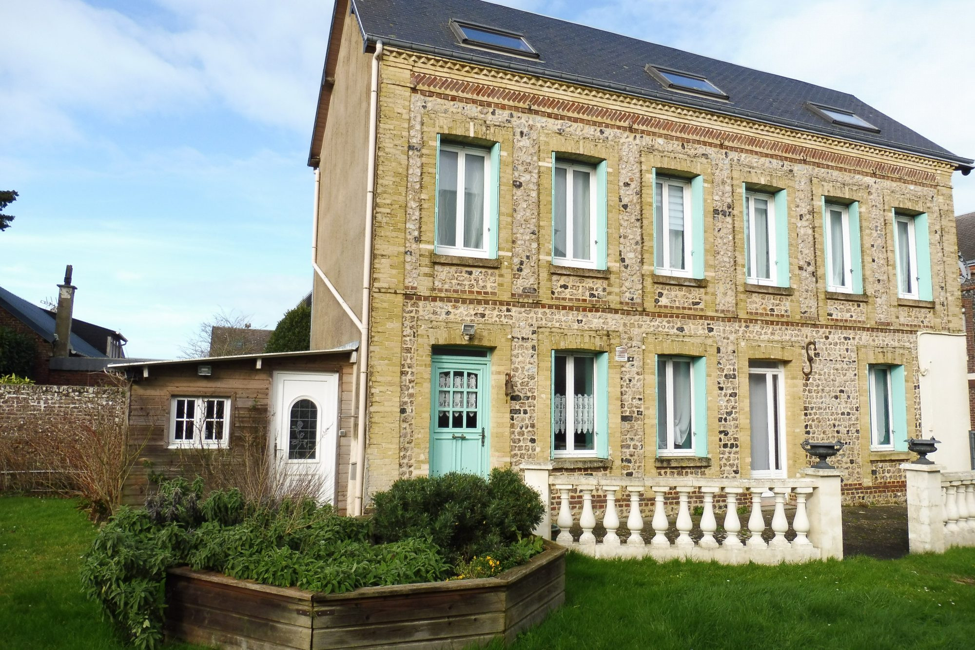 En vente cette maison de caractère à proximité d’Étretat – charme normand et côte d’Albâtre