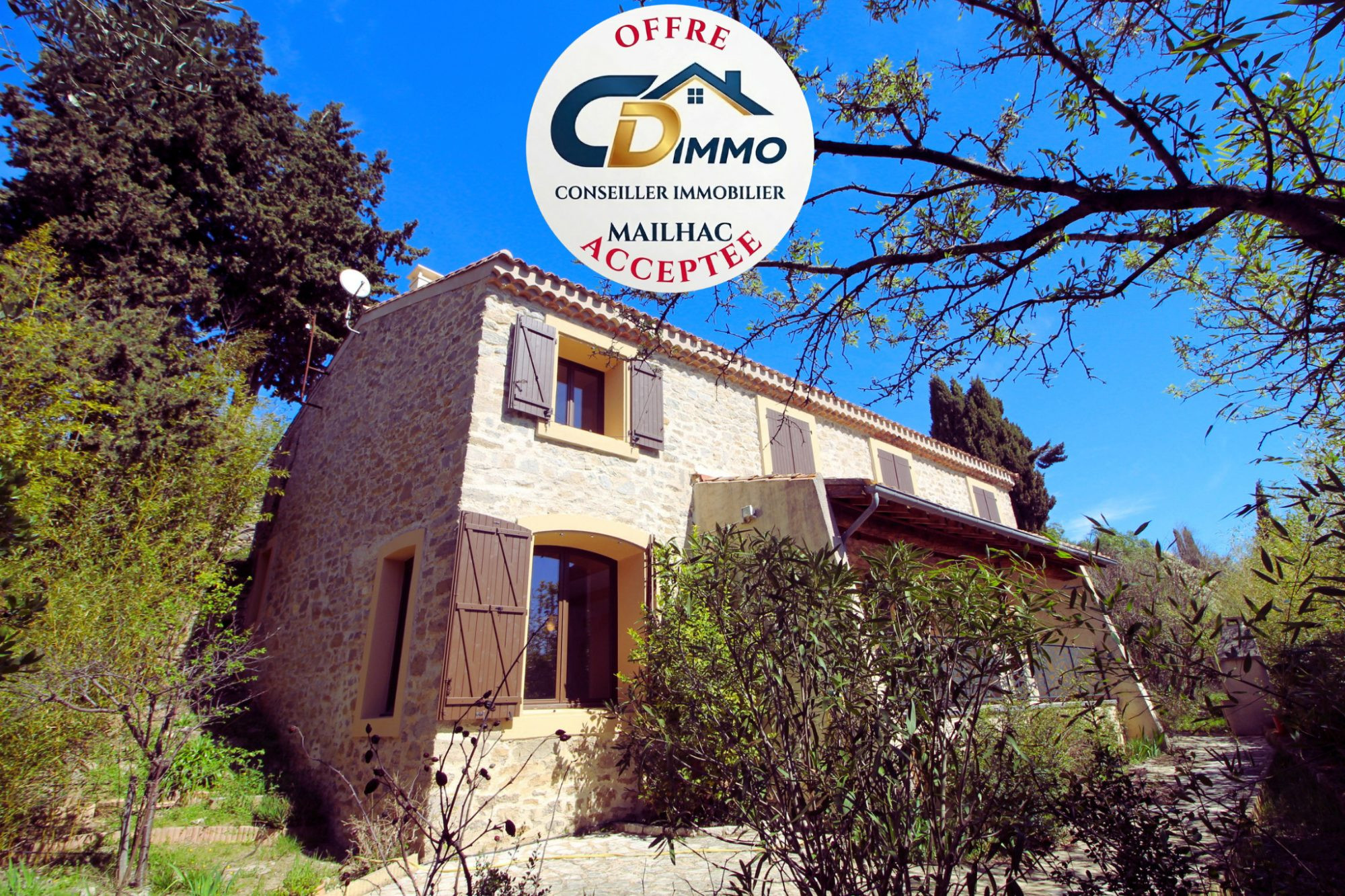 MAISON DE VILLAGE - PIERRES APPARENTES