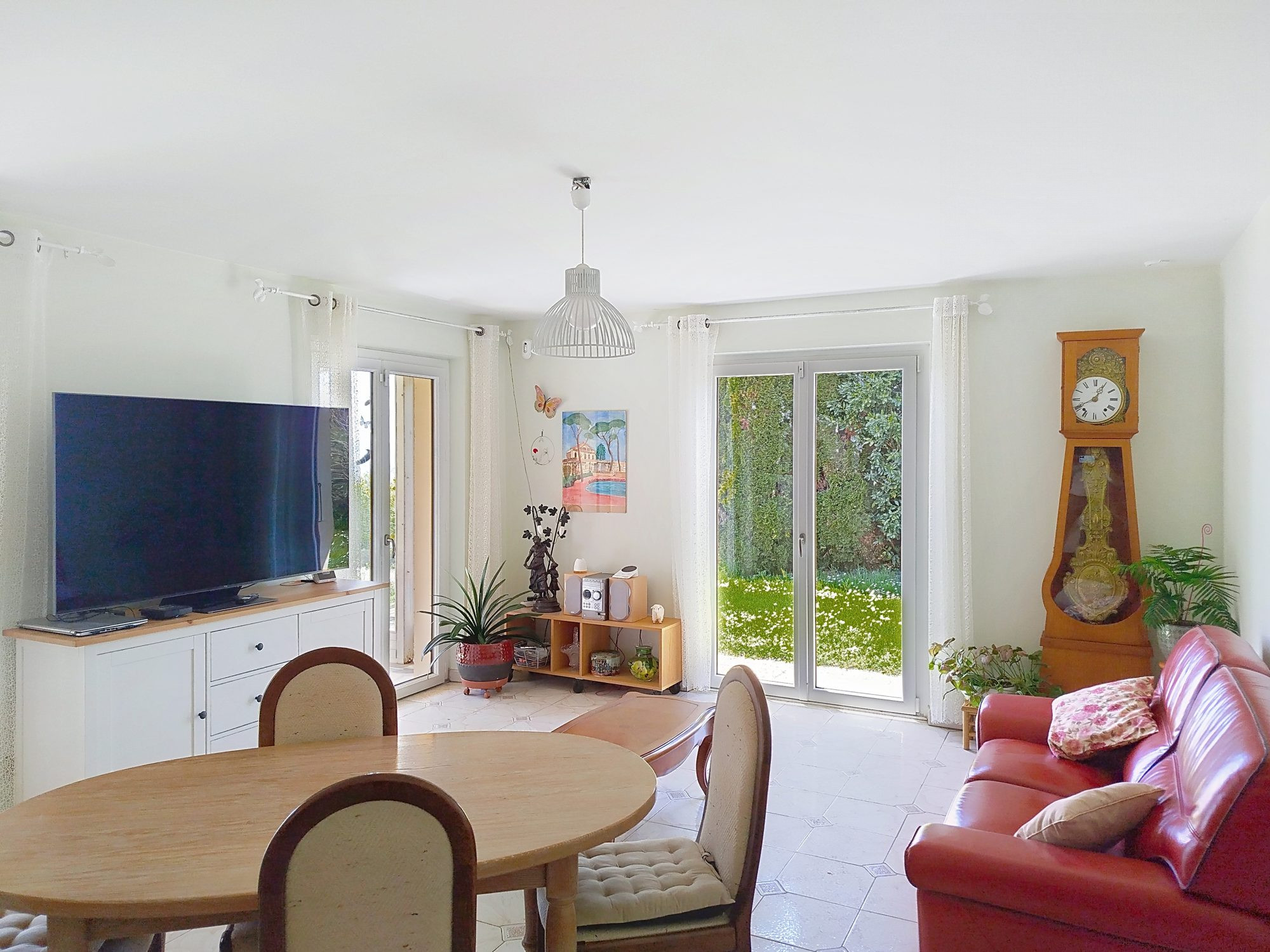 Single Family House 4