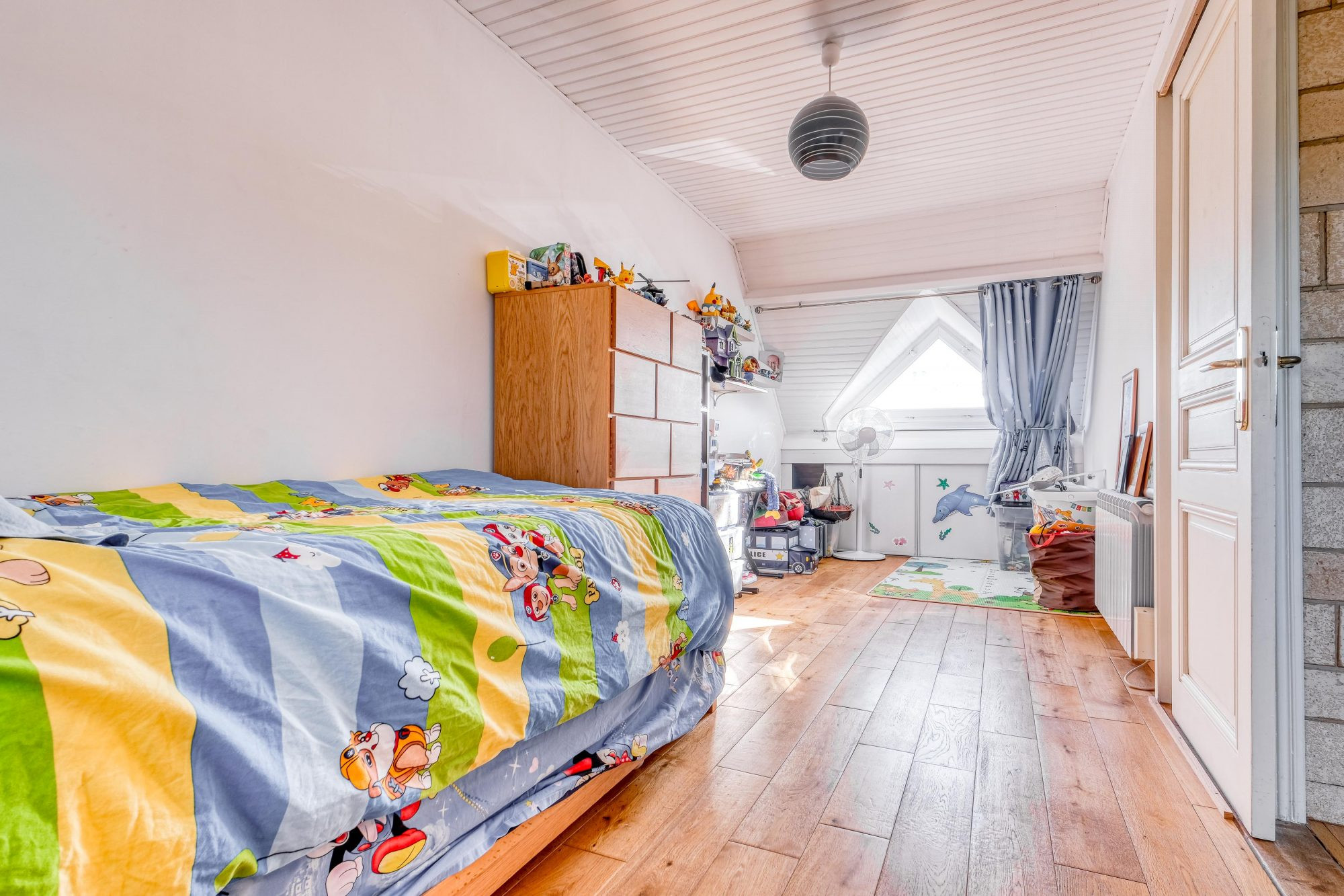 Maison 5 pièces 132 m² · à Rouvres · 132 m² · 387 400 €