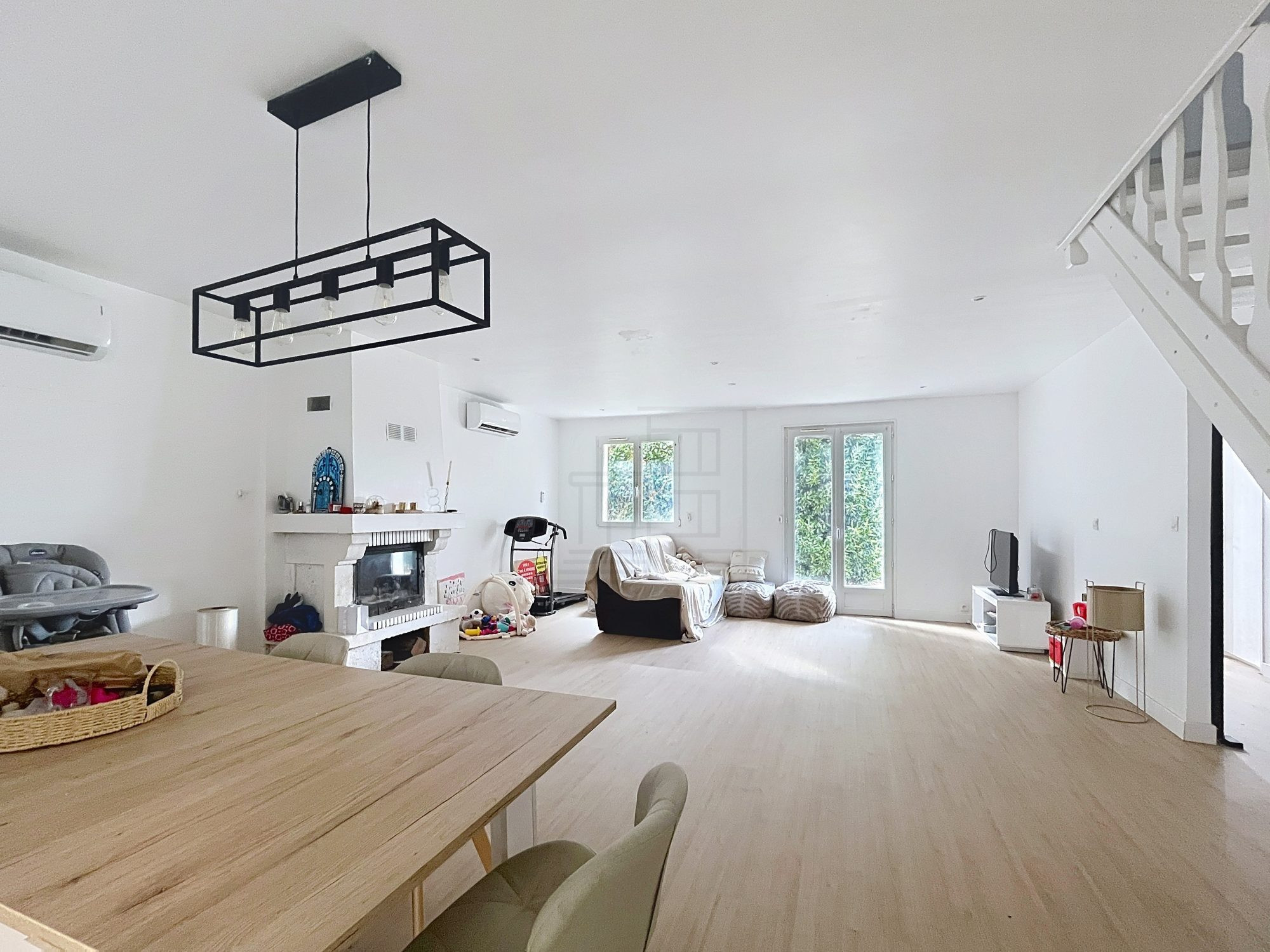 Maison 6 pièces 120 m² · à Crouy-en-Thelle · 120 m² · 239 000 €