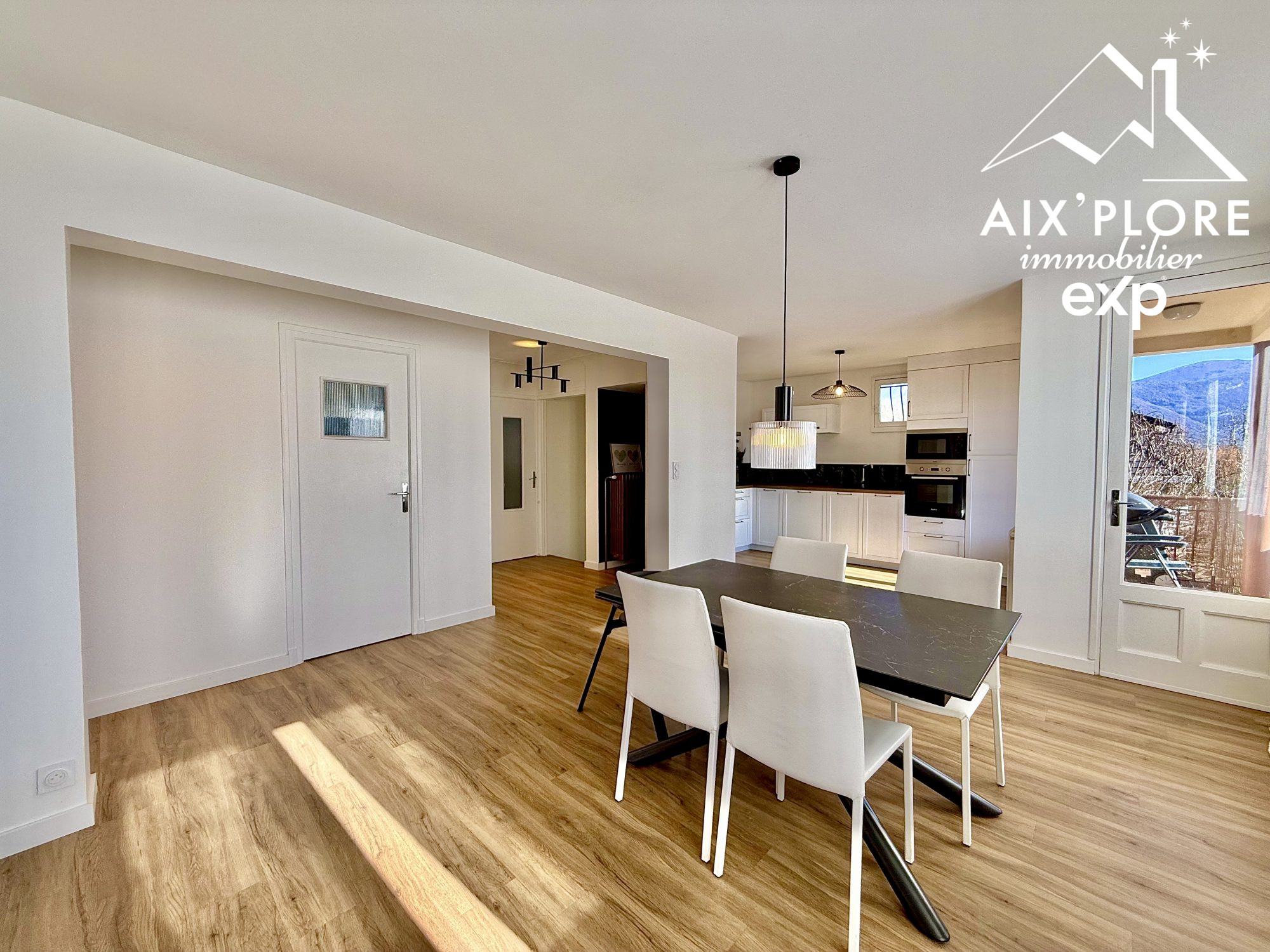 Maison 6 pièces 120 m² · à Saint-Alban-Leysse · 120 m² · 729 000 €