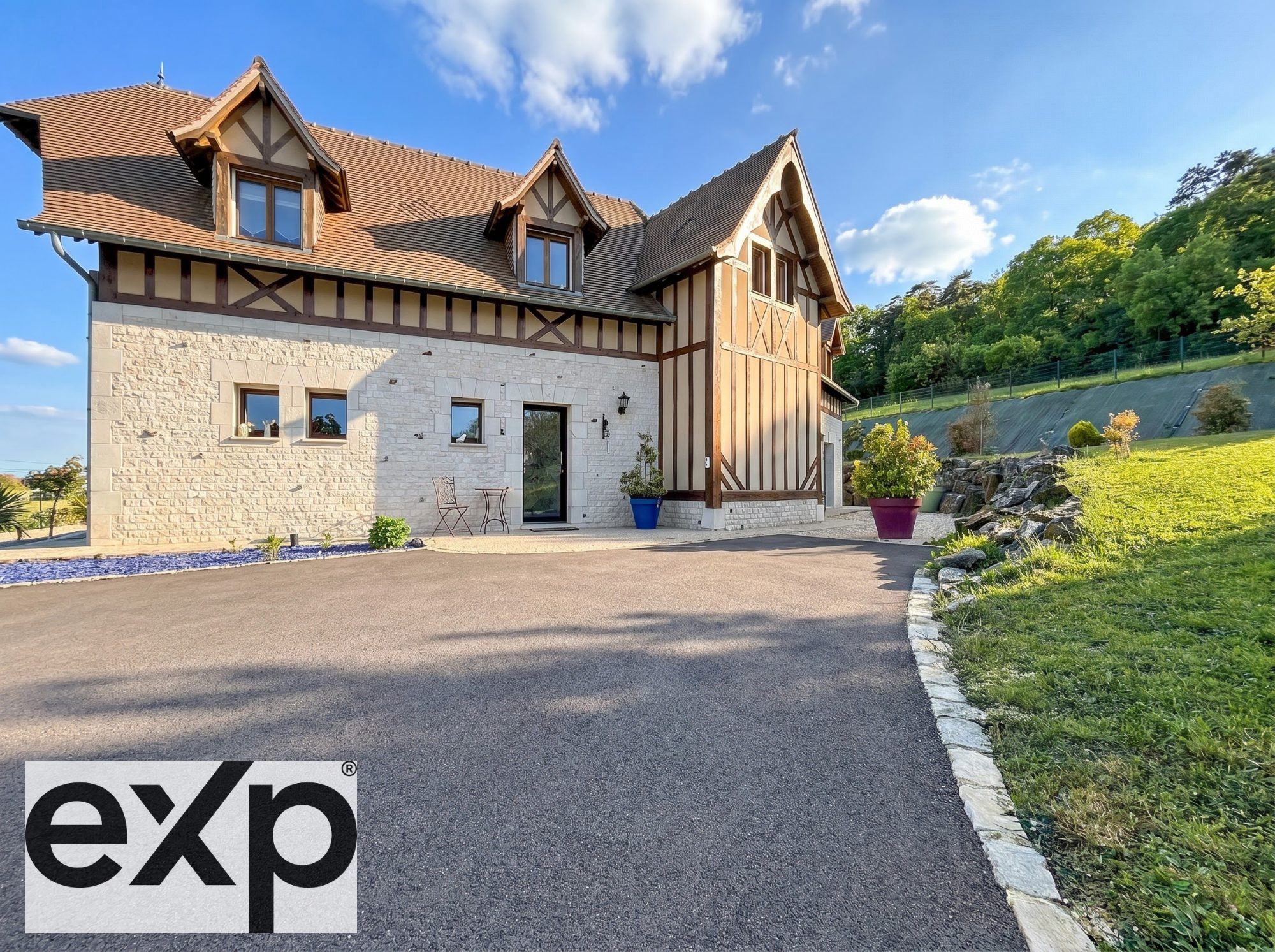 Maison à vendre à Pacy-sur-Eure, 267 m²
