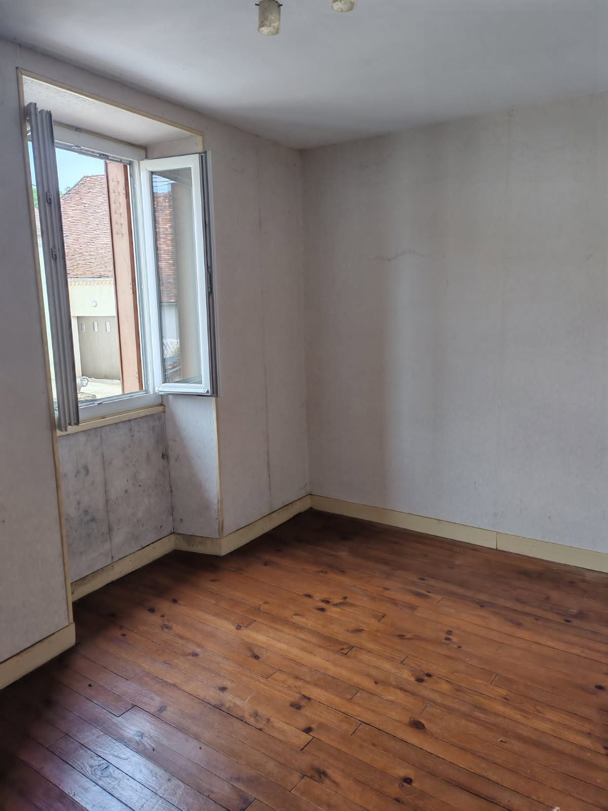 Maison 4 pièces 87 m² · à Excideuil · 87 m² · 135 000 €