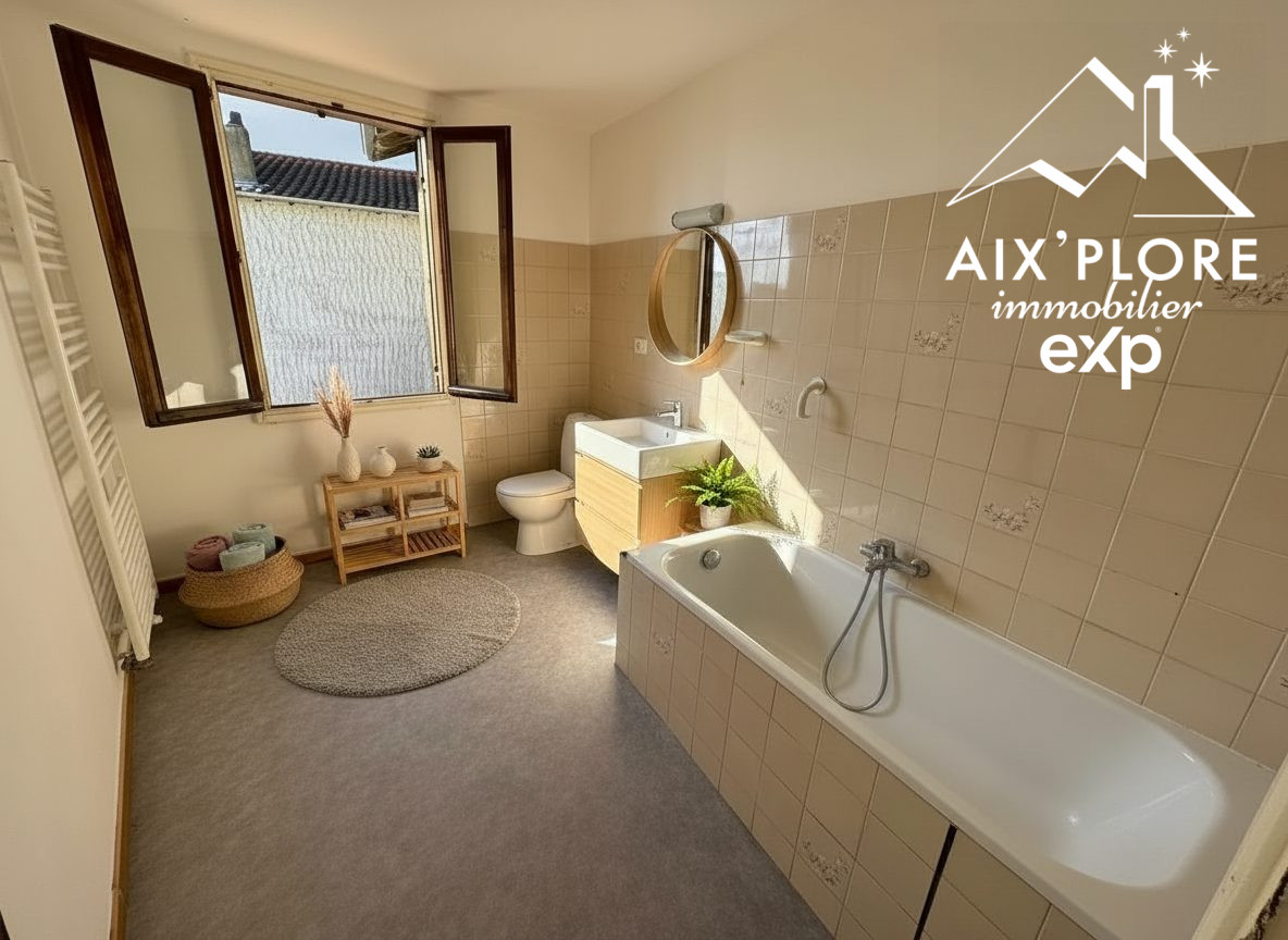 Maison 6 pièces 140 m² · à Chalamont · 140 m² · 149 000 €
