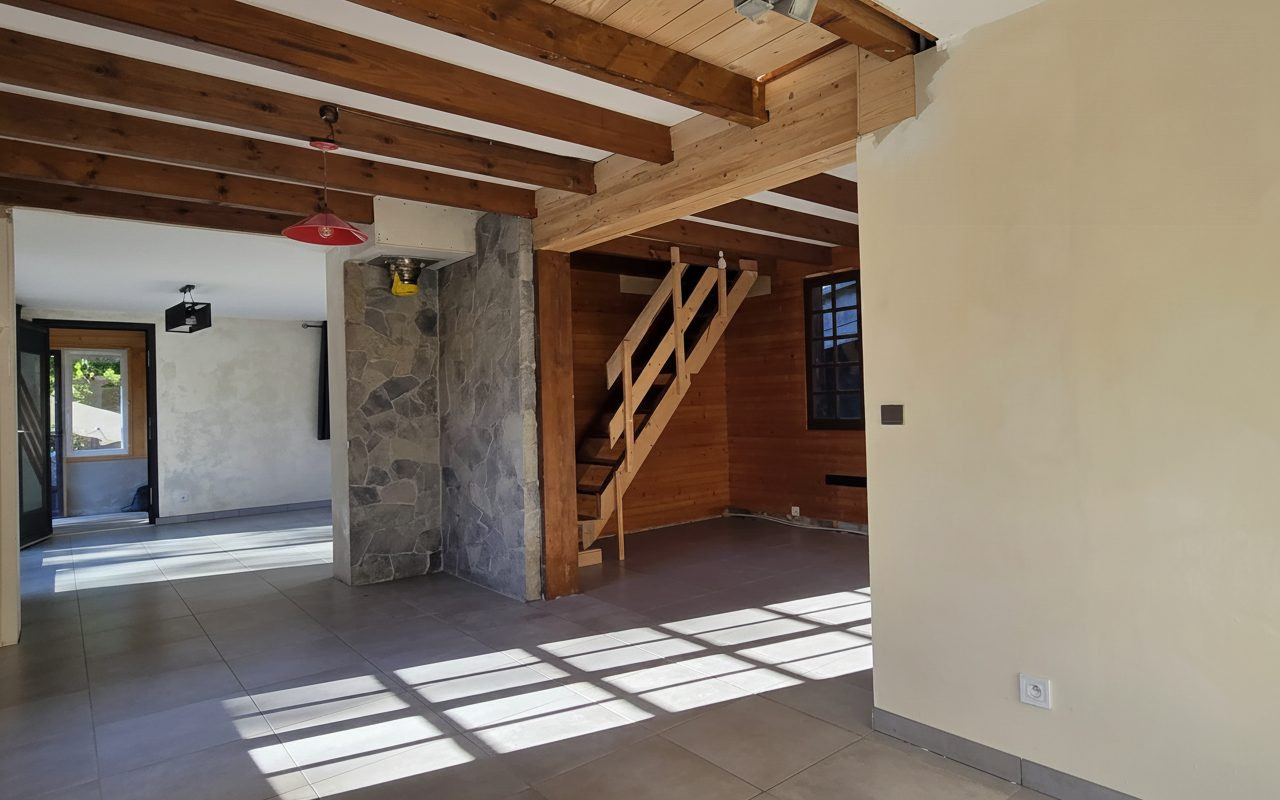 Maison à vendre à Serraval, 90 m²