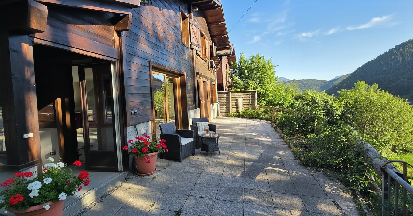 Maison à vendre à Serraval, 90 m²