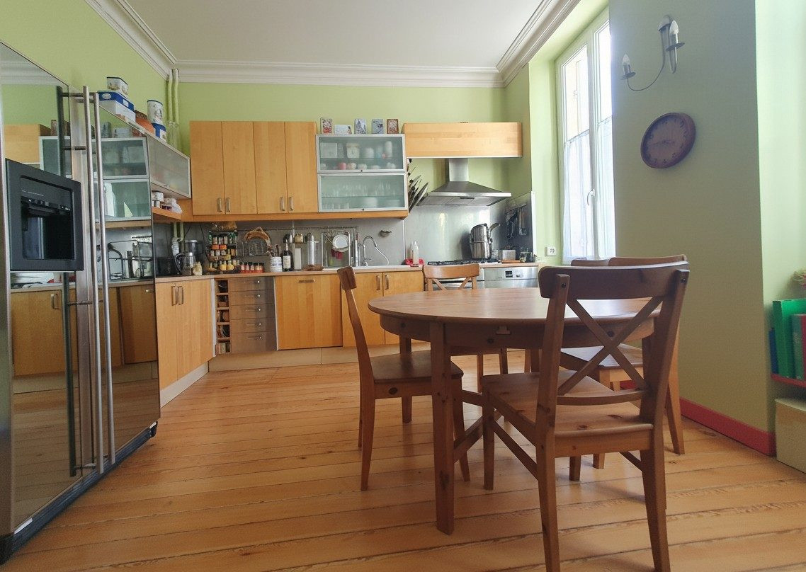 Maison à vendre à Bordeaux, 204 m²