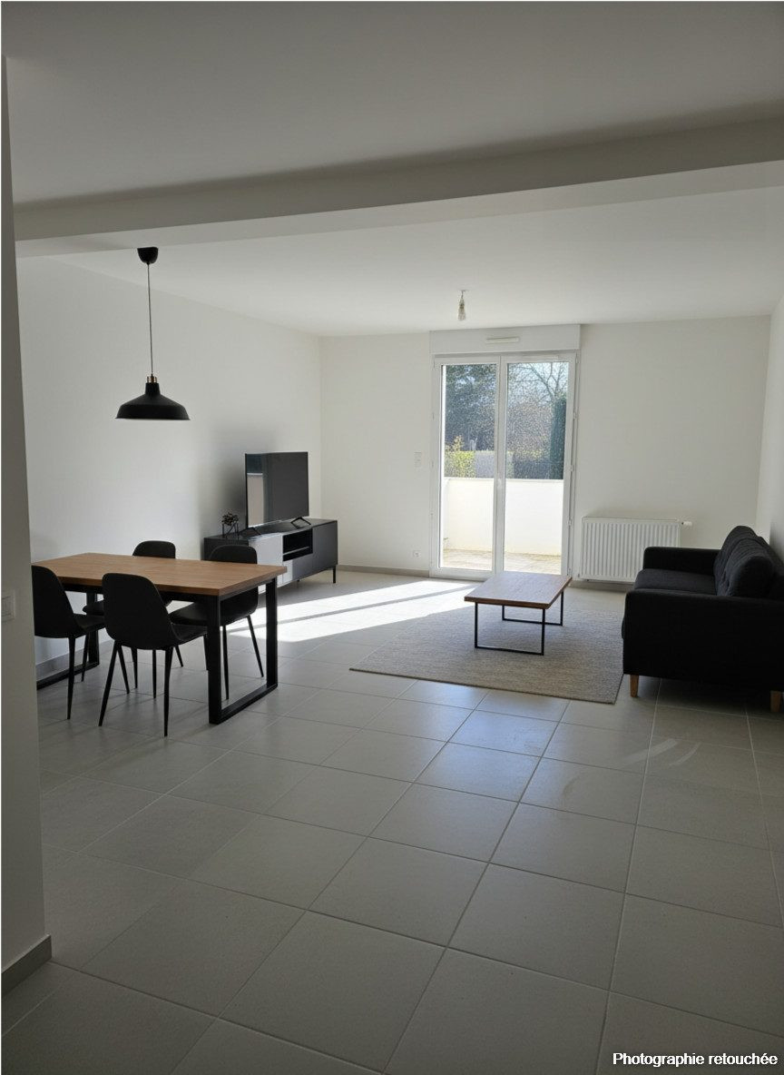 2026 Pavilion 10km from Beach, Shops Within Walking Distance 3