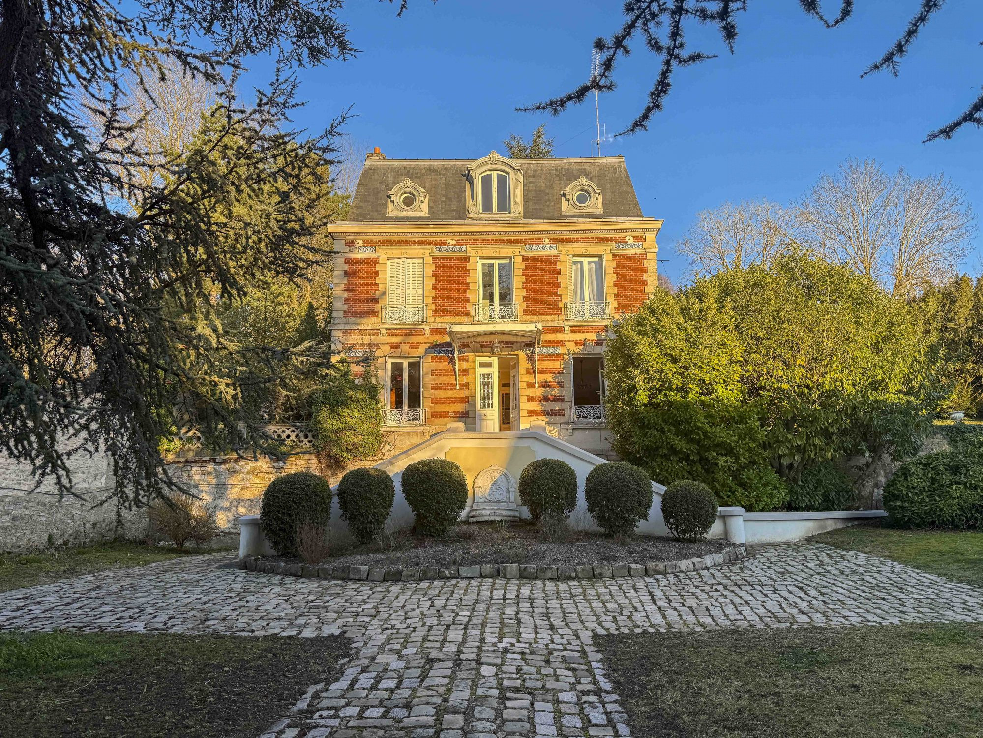 Maison à vendre à Chaumont-en-Vexin, 198 m²