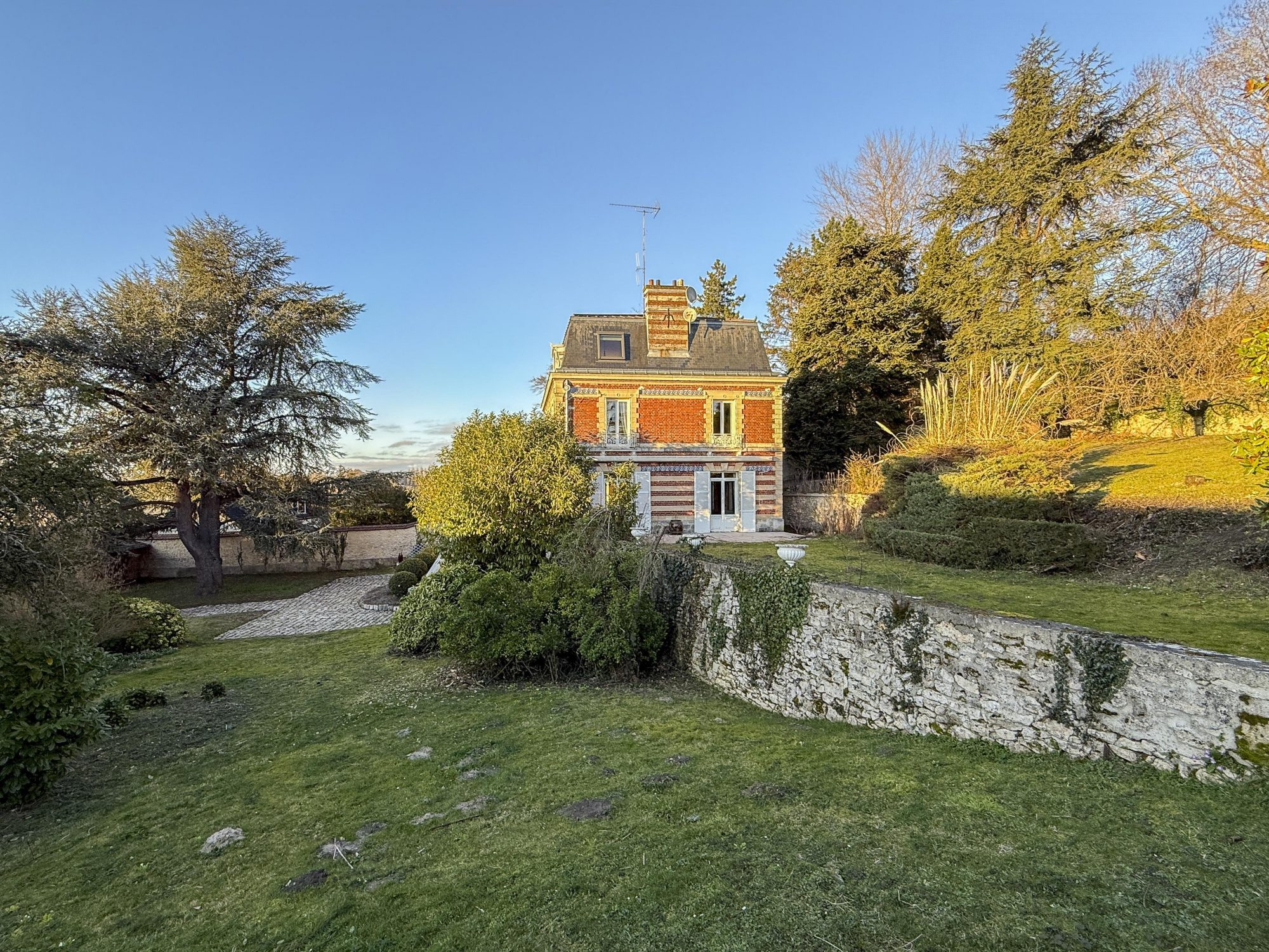 Maison à vendre à Chaumont-en-Vexin, 198 m²