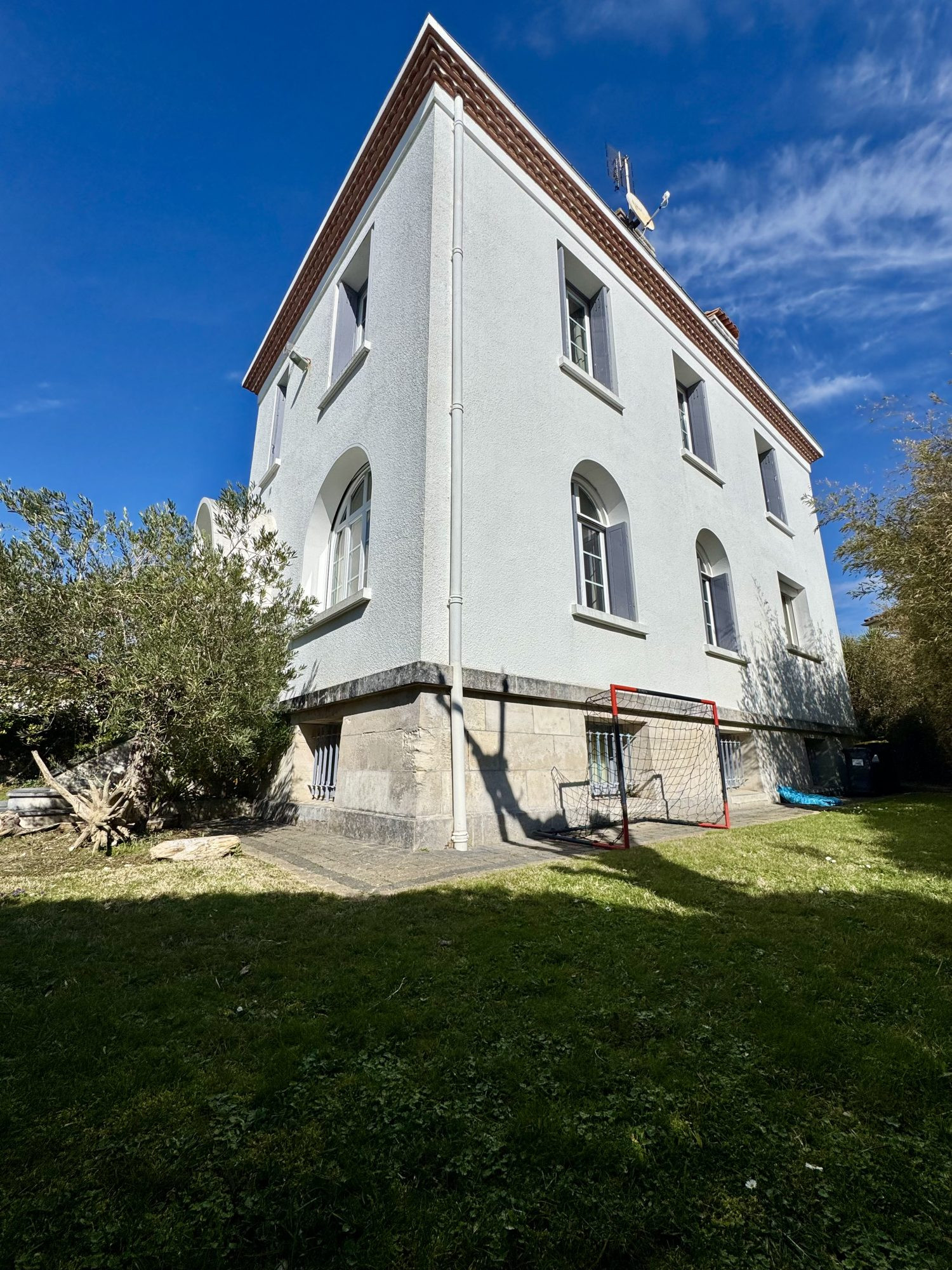 Villa from the 1930s 4