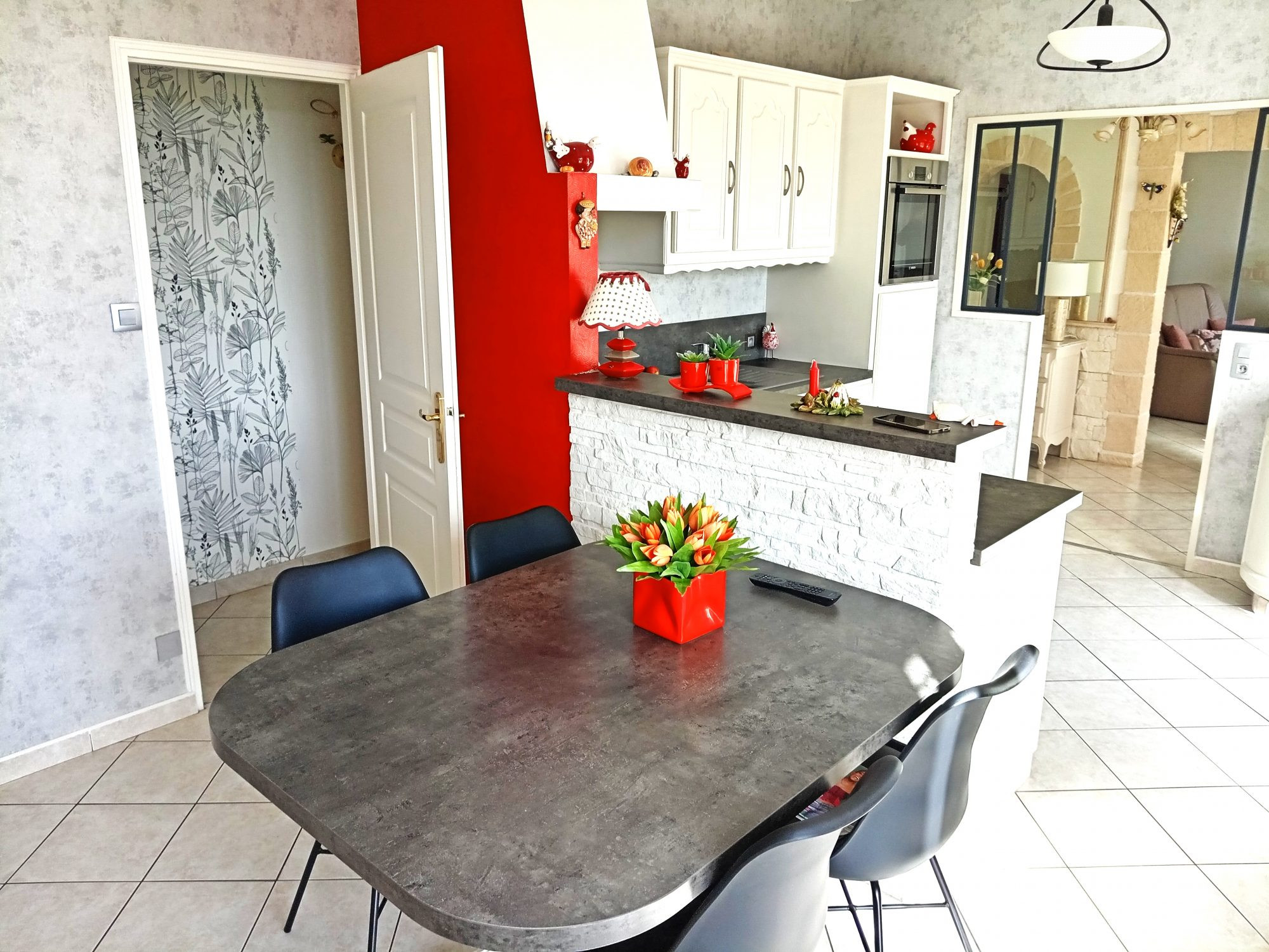 HOUSE FOR SALE - 131 m2 - MESANGER 2