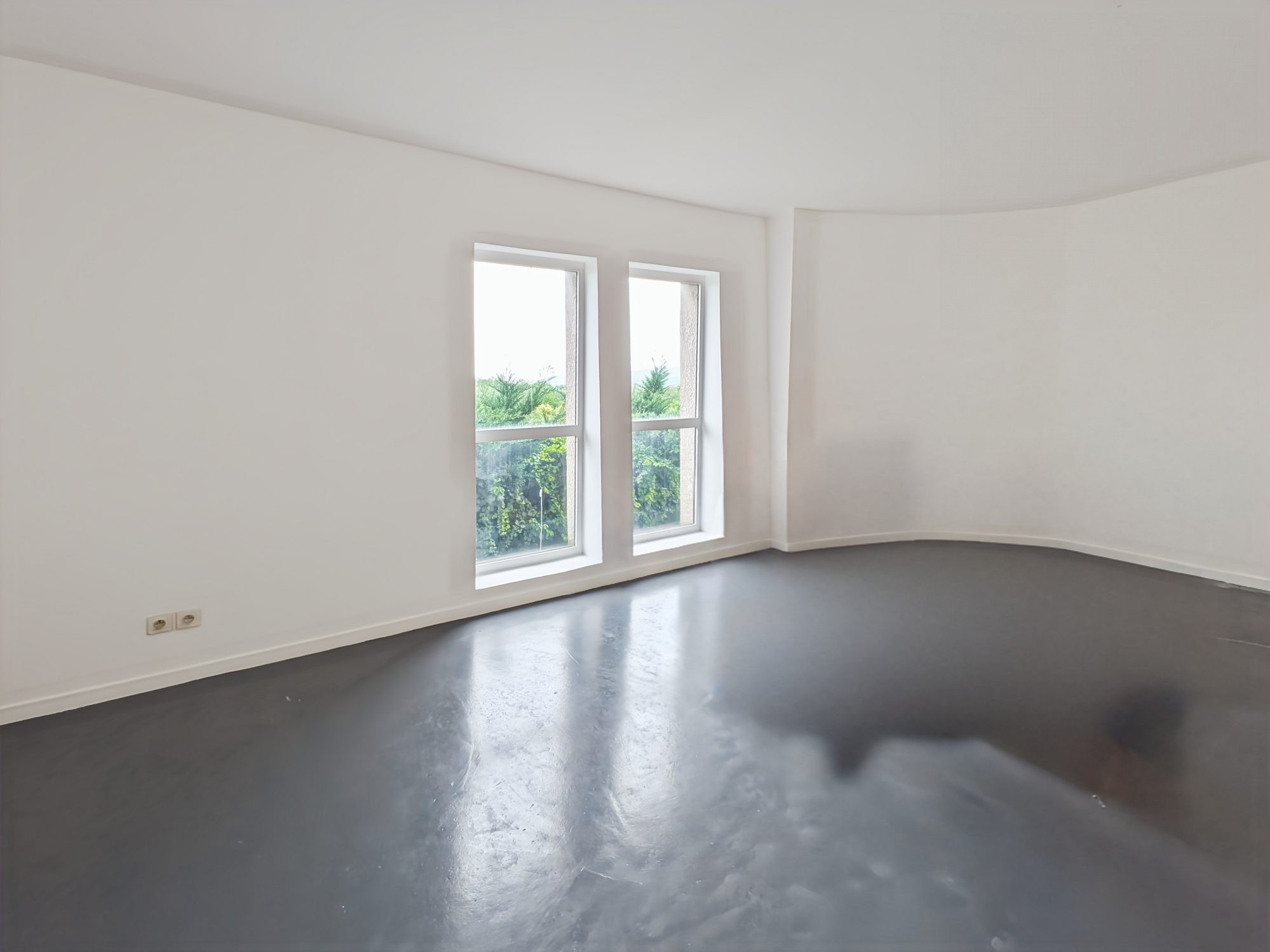 Maison 7 pièces 200 m² · à Massieux · 200 m² · 849 000 €
