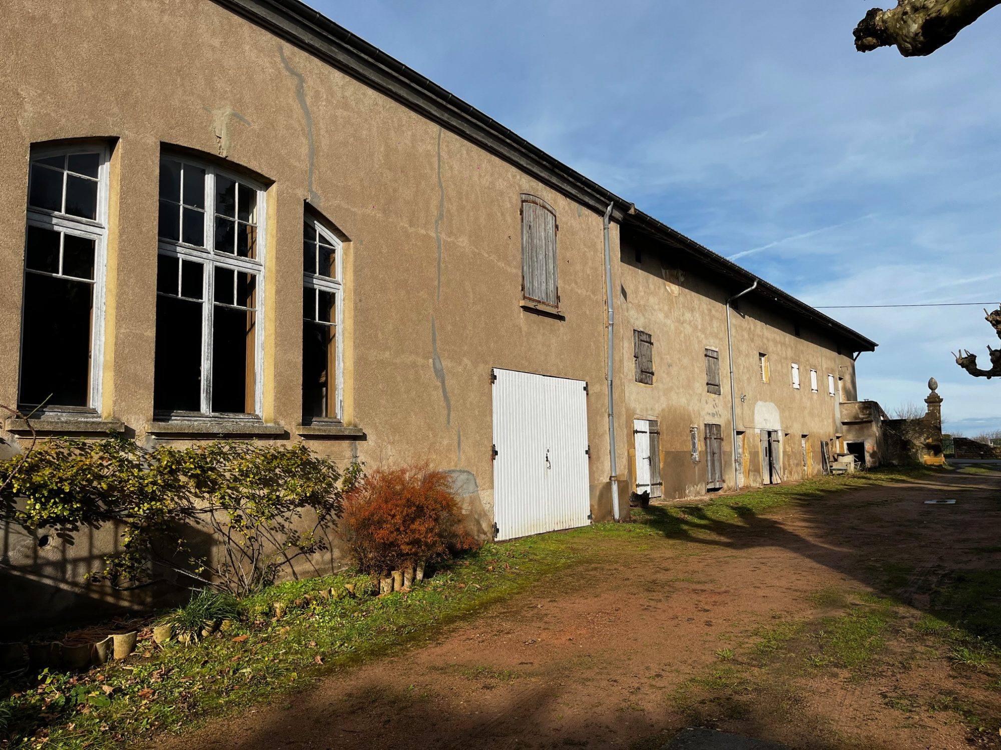 House in La Chapelle-de-Guinchay 4
