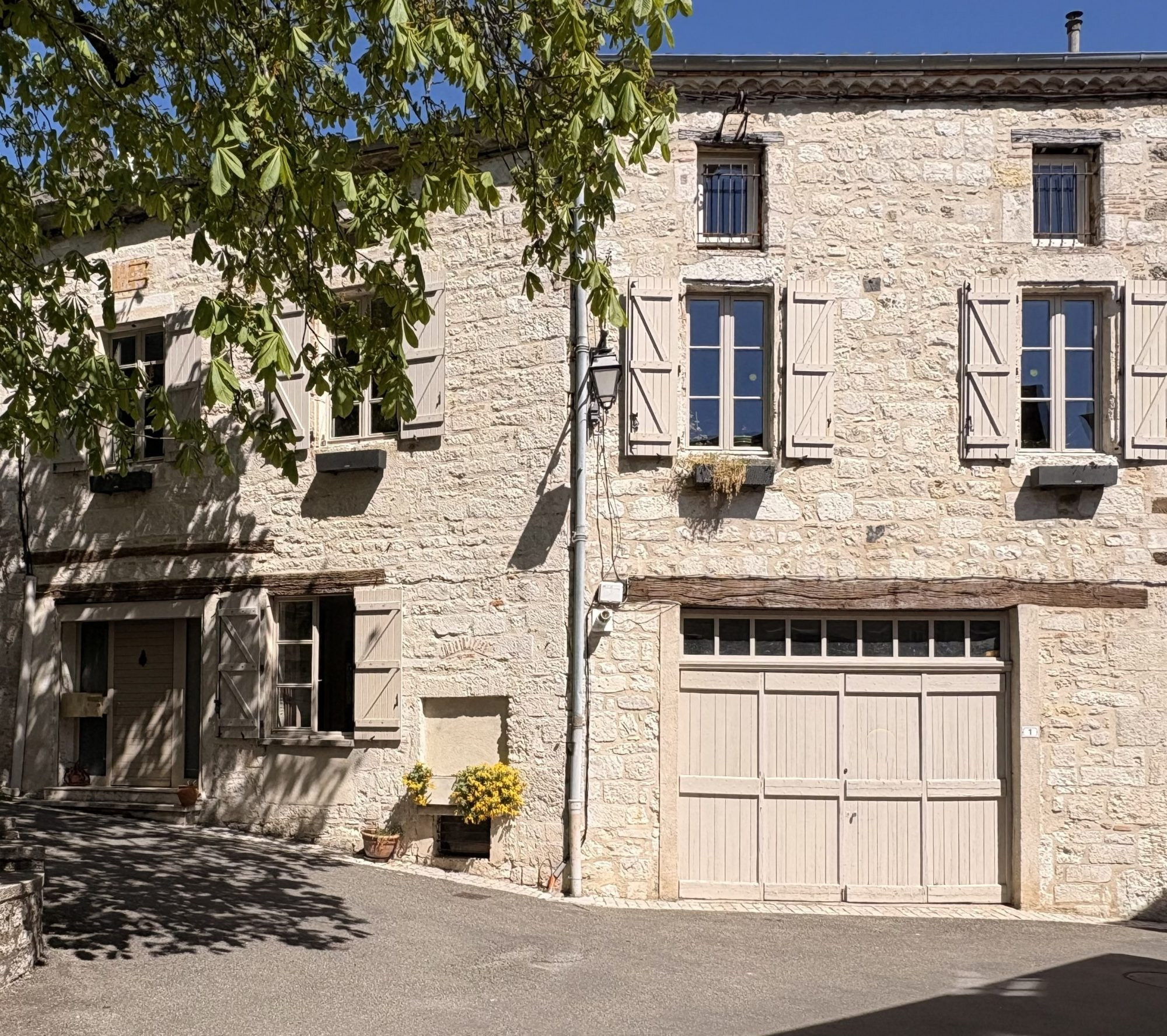 Maison à vendre à Montcuq-en-Quercy-Blanc, 174 m²