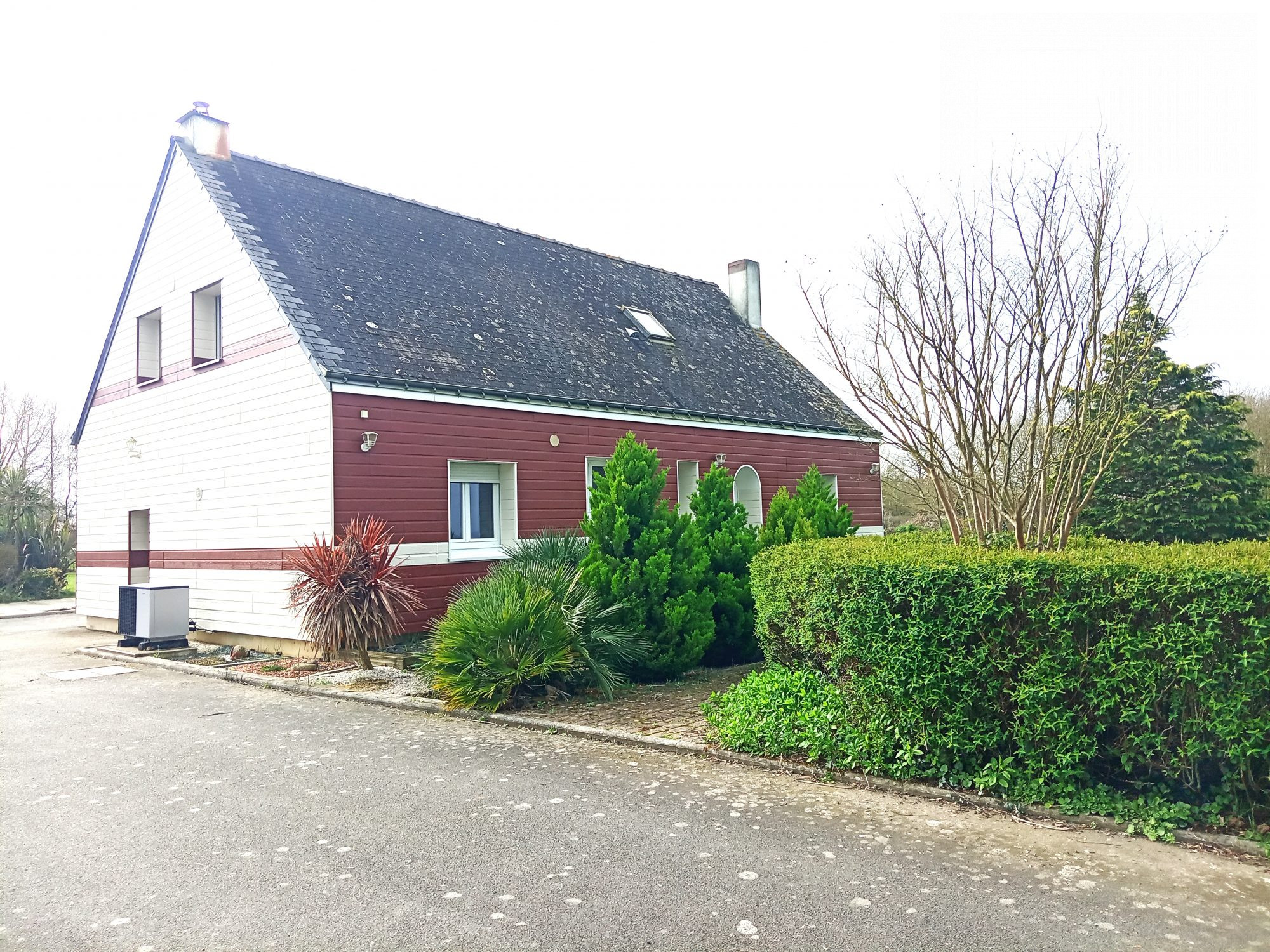 MAISON A VENDRE - 137 M2 - MESANGER