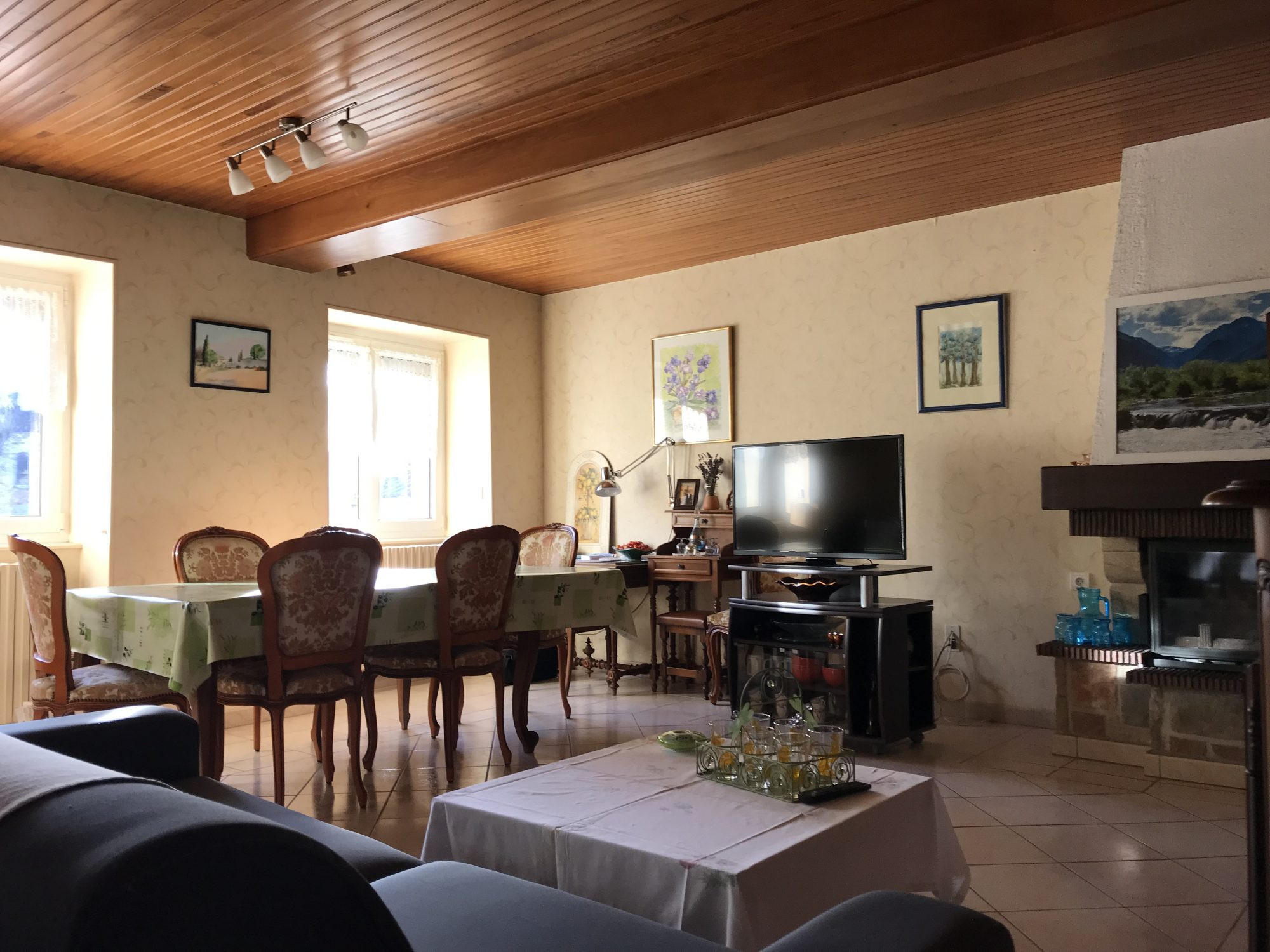 House in Igé, 112 m², with garage and convertible outbuildings 5