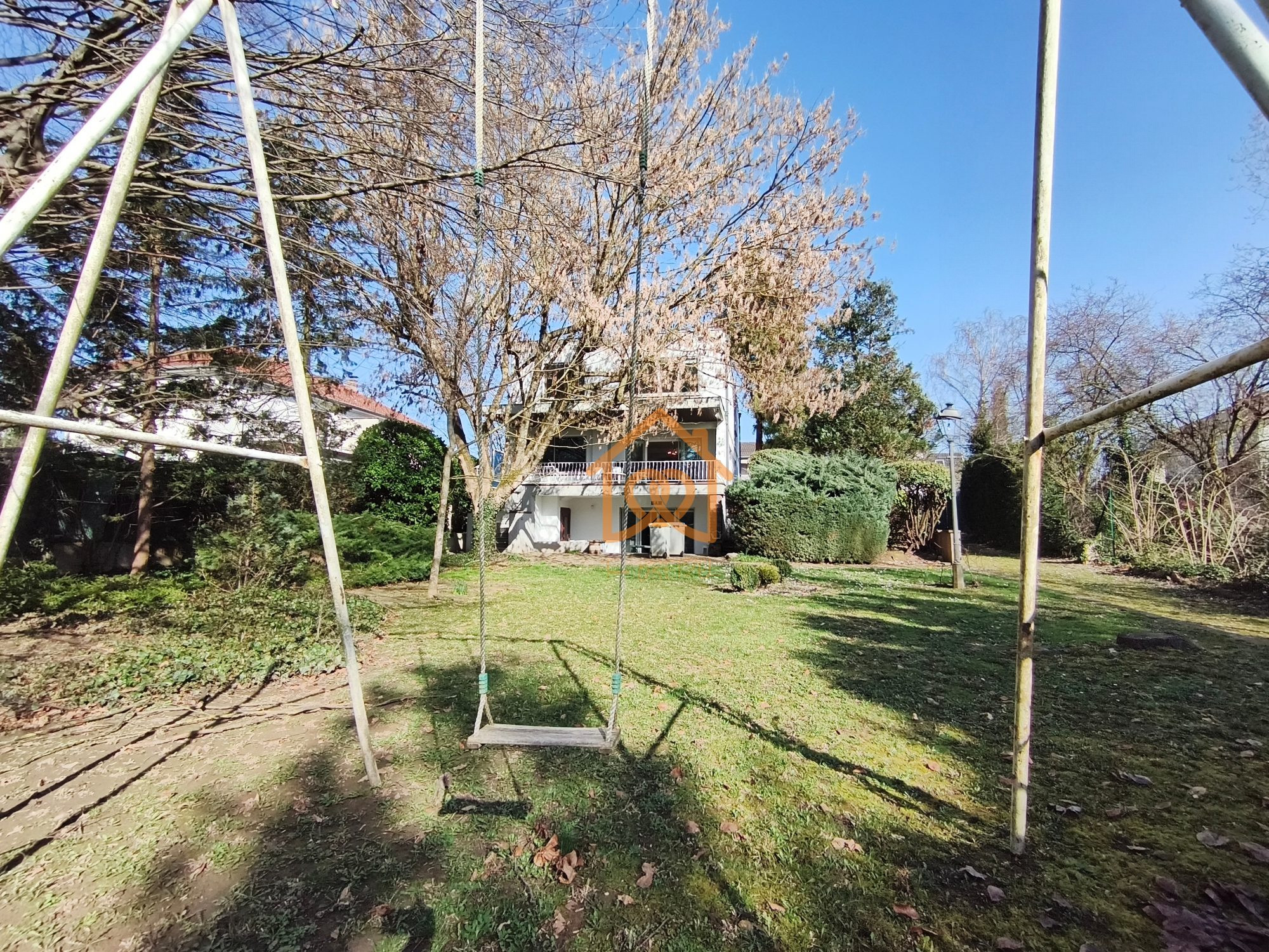 Maison à vendre à Lingolsheim, 295 m²