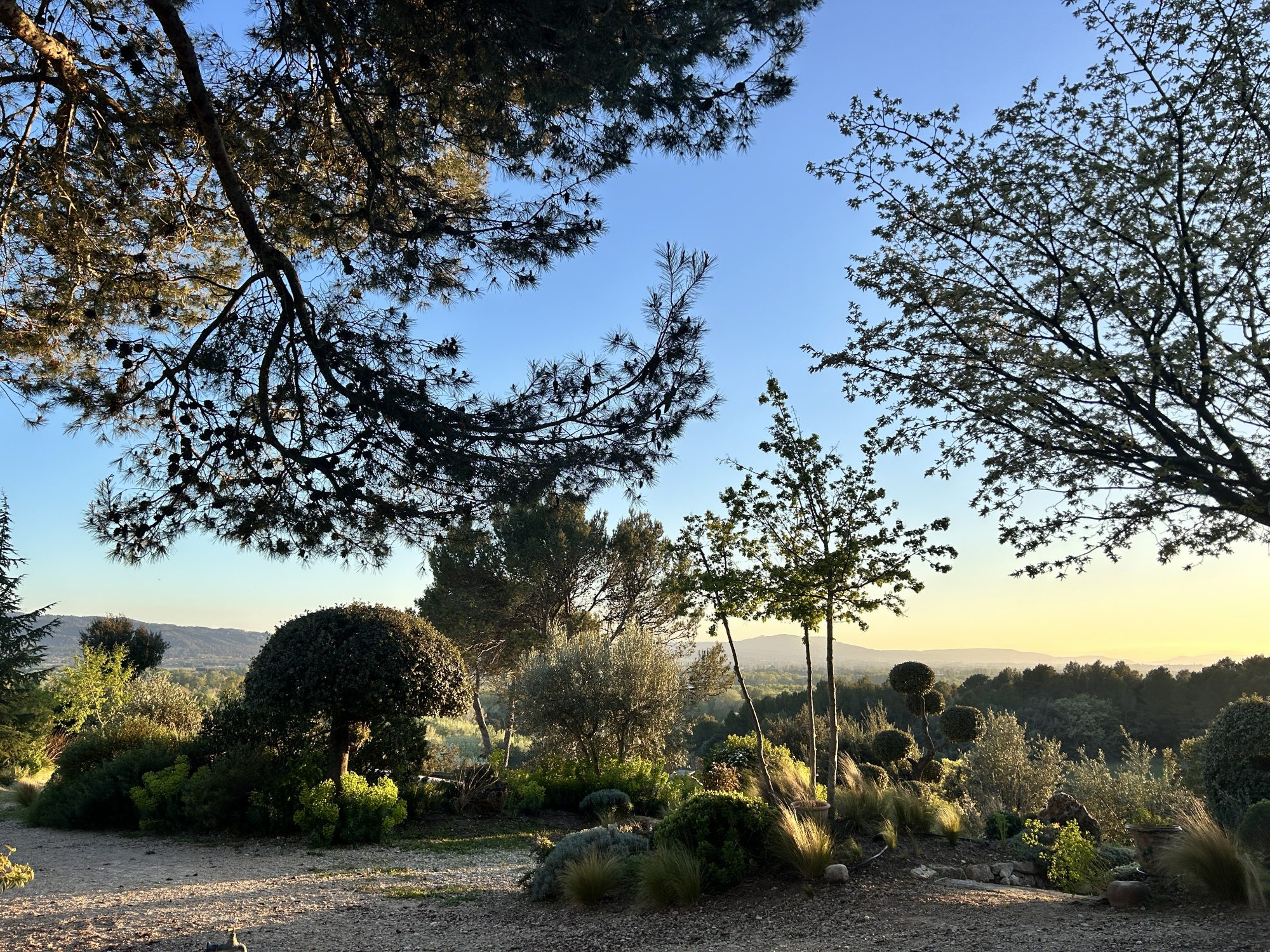 Proche Golf Pont Royal ,au coeur du Luberon, Maison avec vue féérique