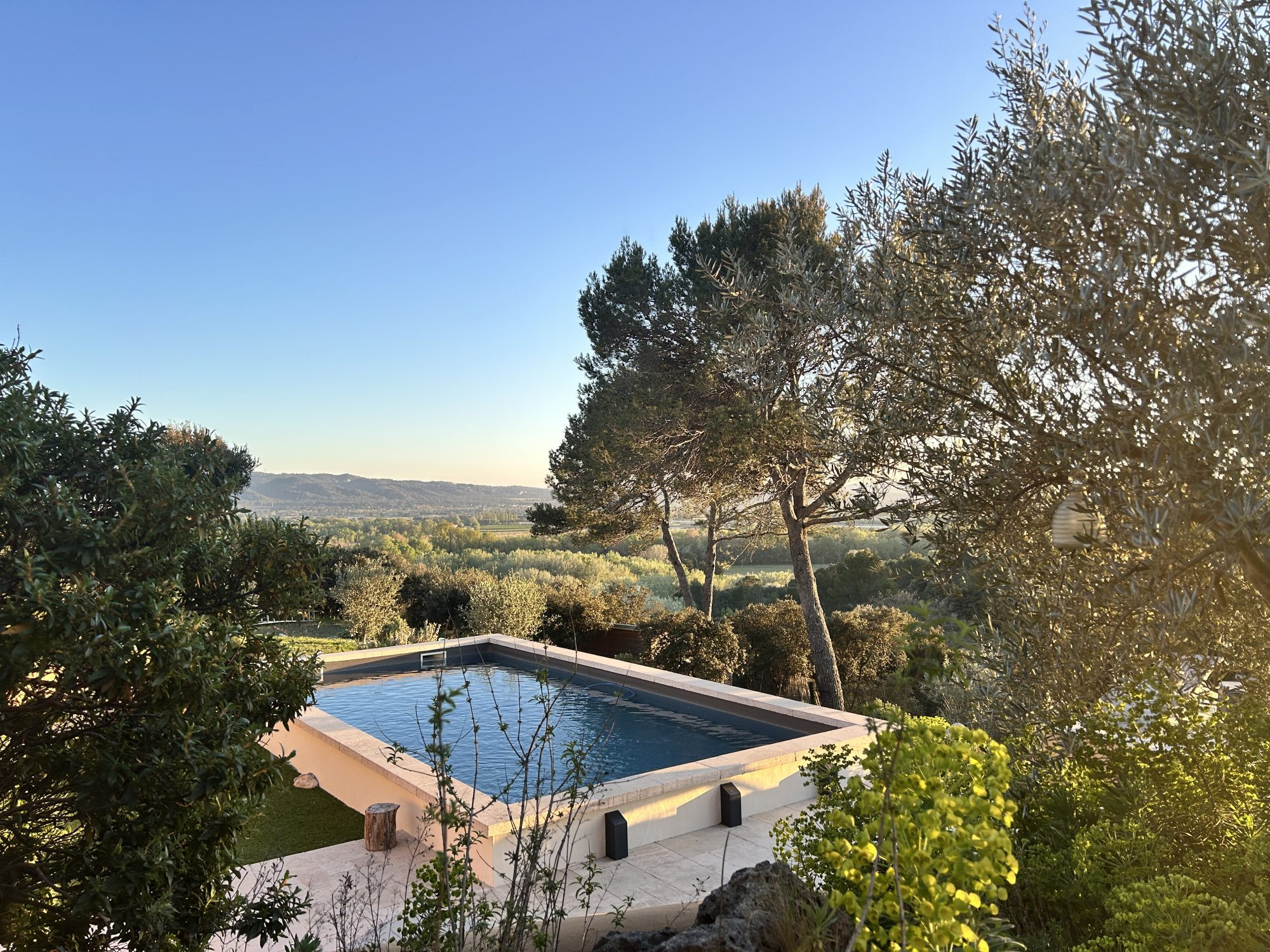 Proche Golf Pont Royal ,au coeur du Luberon, Maison avec vue féérique