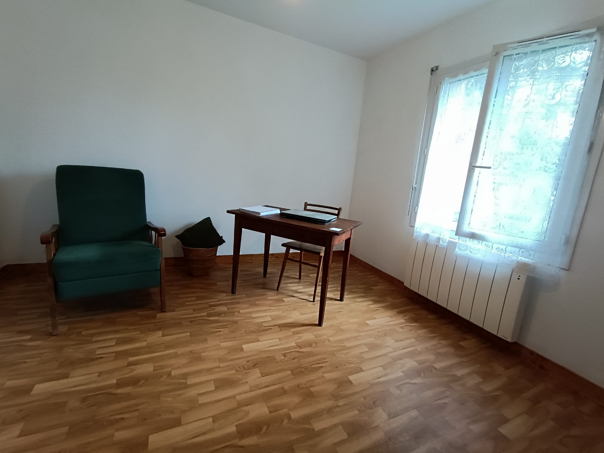 DOURDAIN (35450) – MAISON FAMILIALE 110 M² AVEC GRAND TERRAIN & POTENTIEL – À 35 MIN DE RENNES !