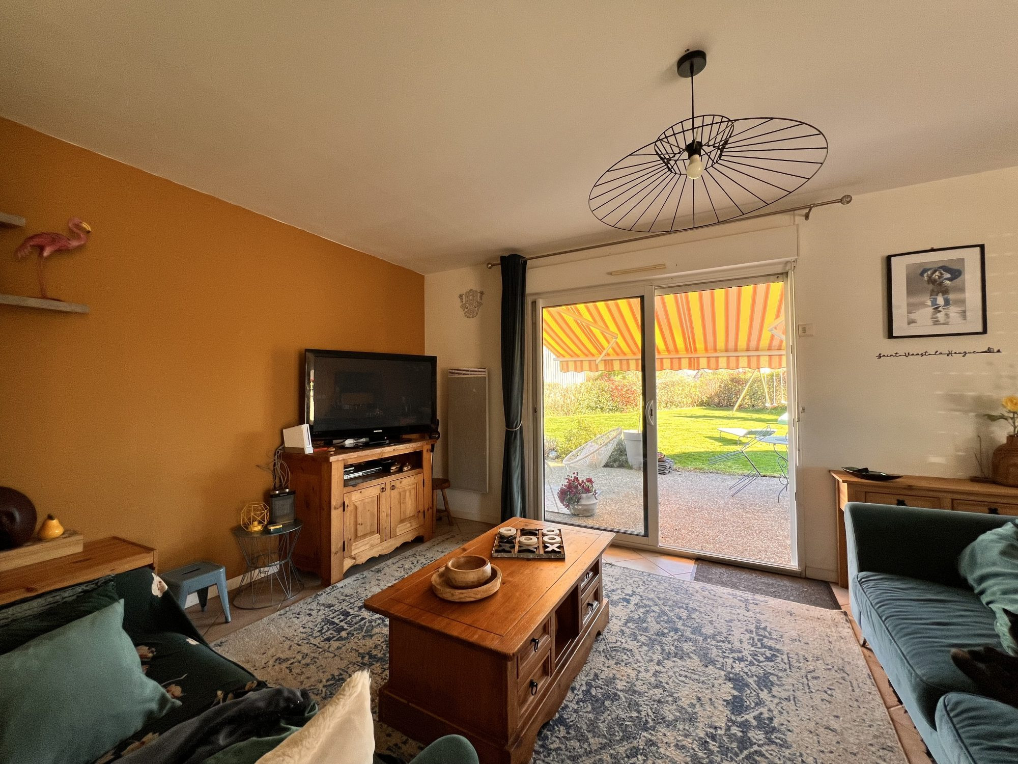 Single-story house with 3 bedrooms 4