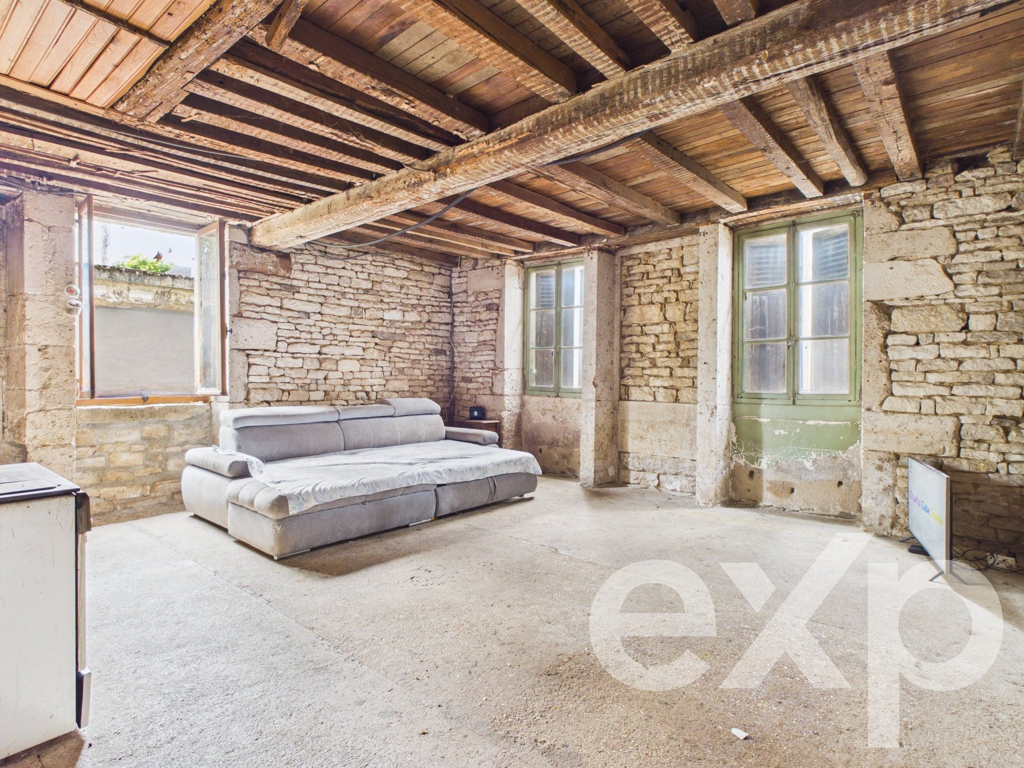 Maison à vendre à Laignes, 156 m²