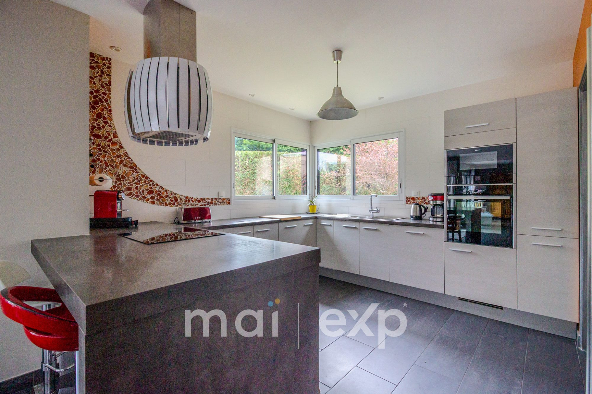 Maison à vendre à Saint-Avé, 210 m²
