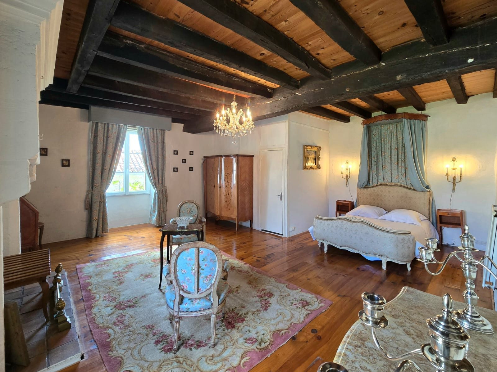 Maison dans Saint-Paul-Lizonne