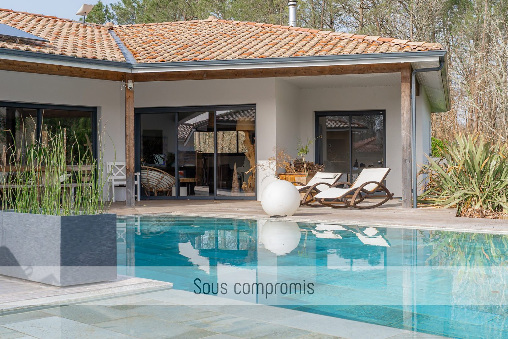 Maison à vendre à Salles, 198 m²