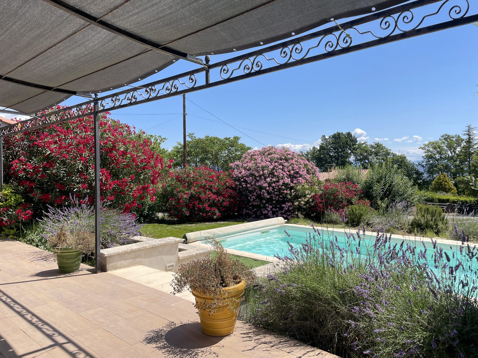Maison à vendre à Pierrevert, 239 m²