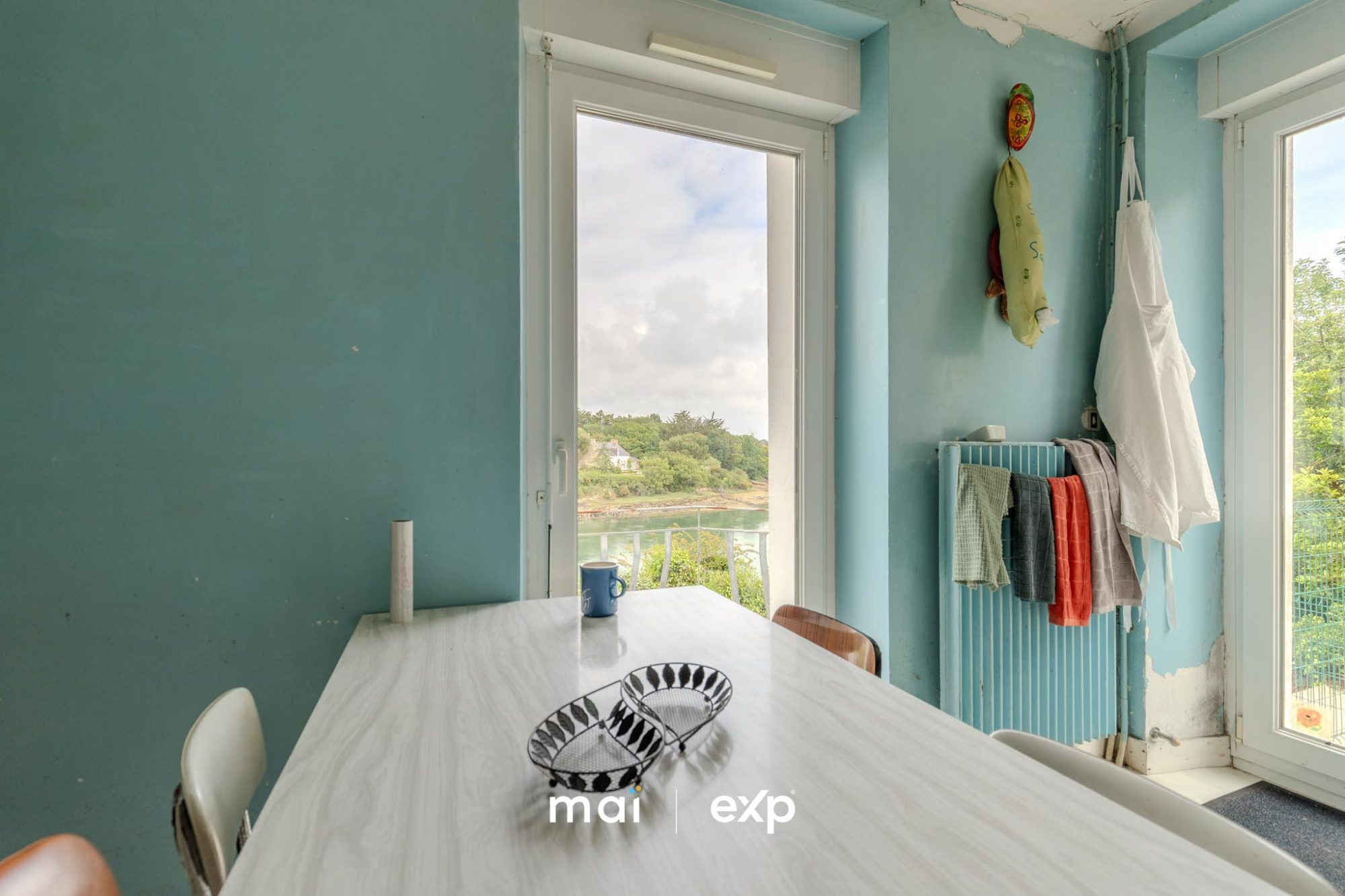 Maison vue Ria d’Étel – Propriété rare en pointe face à l’eau