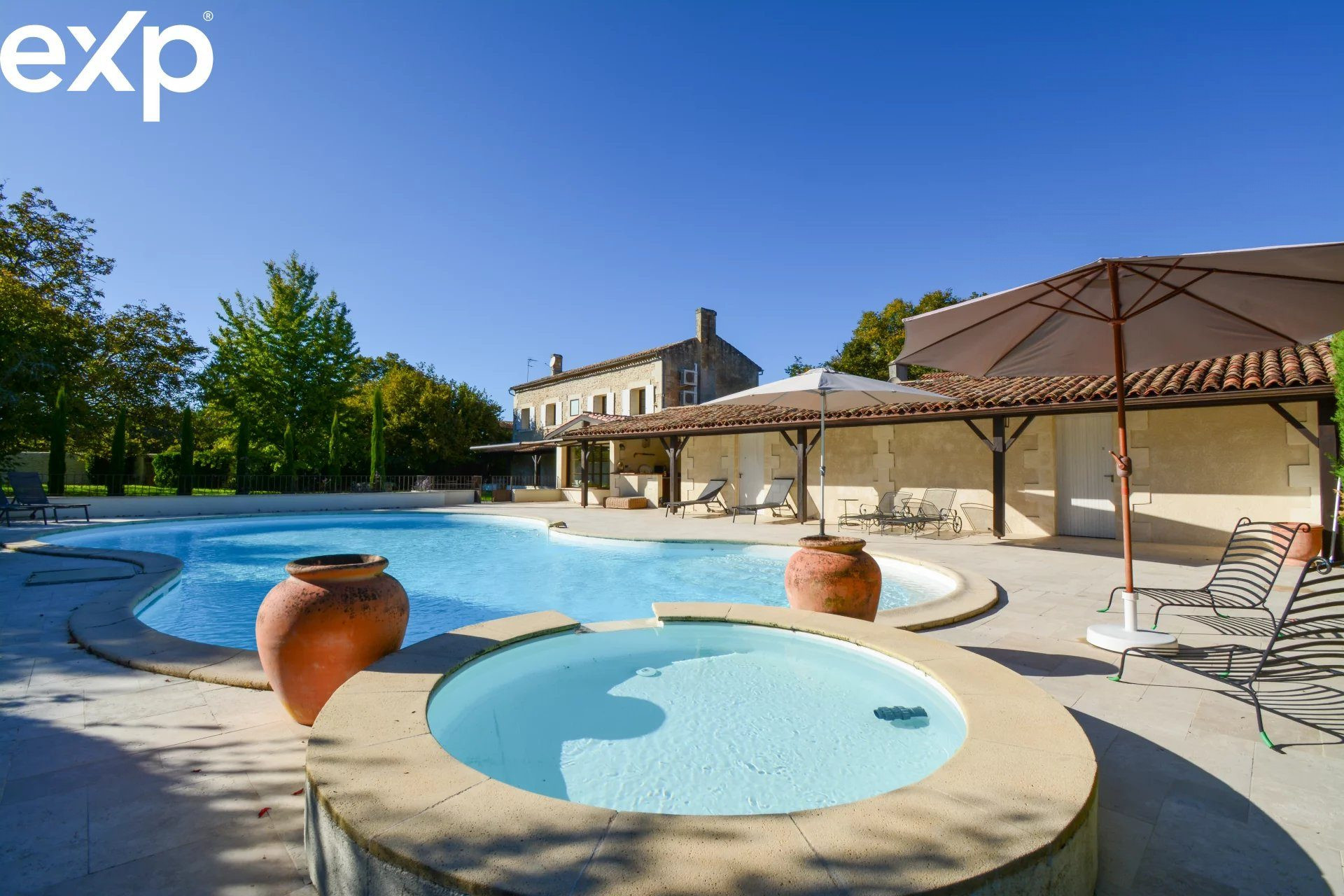 Maison à vendre à Beautiran, 306 m²