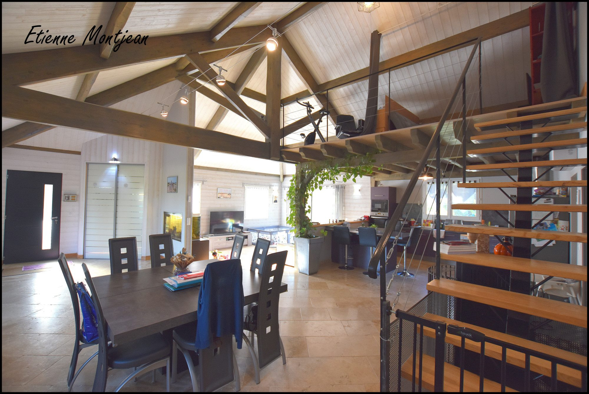 Propriété Montamel, 172 m², 3 chambres, piscine, jardin, studio, pool house, garage, cartport