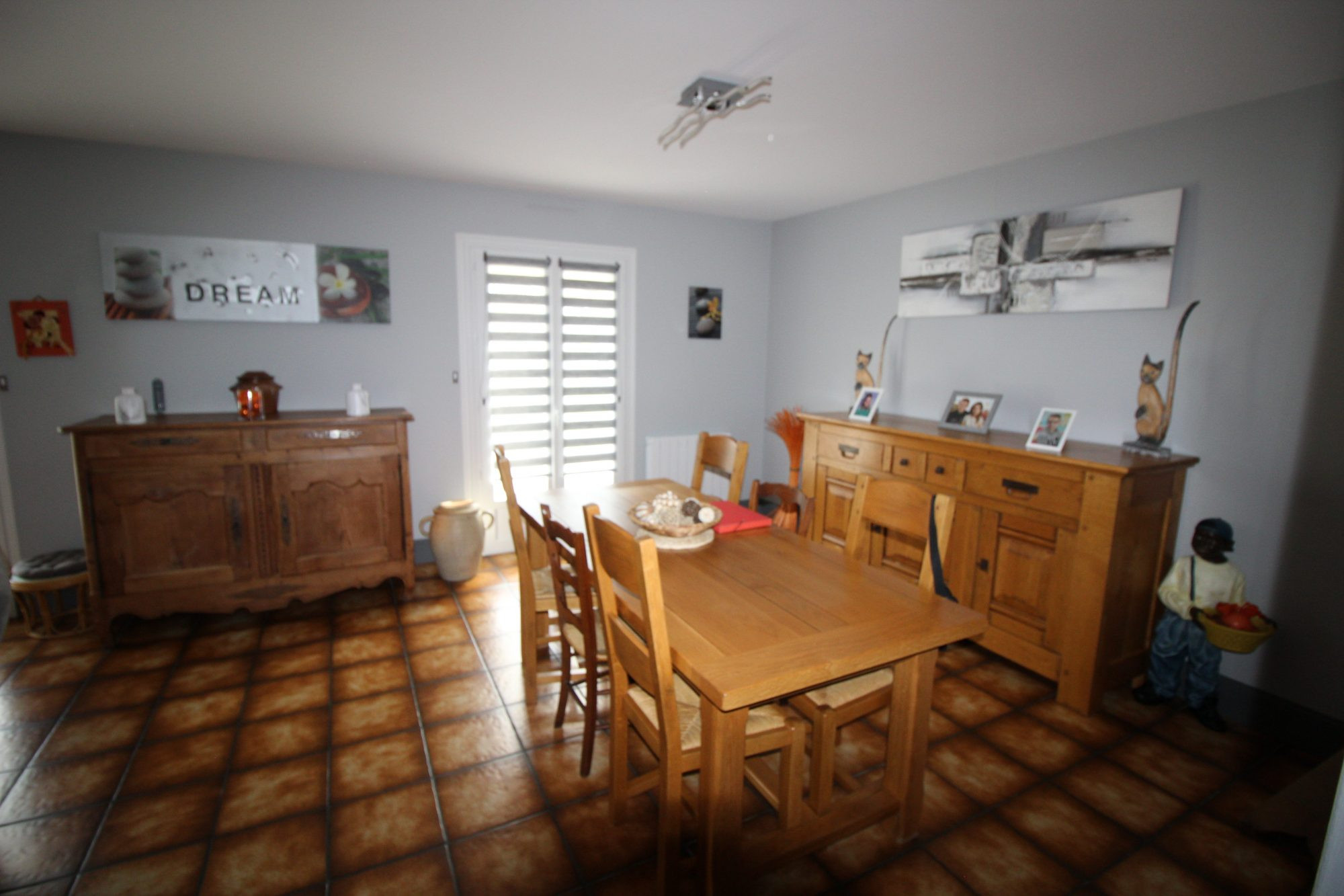 Maison à vendre à Chassenon, 102 m²