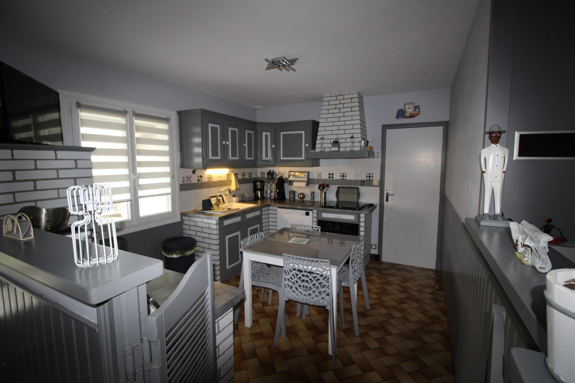 Maison à vendre à Chassenon, 102 m²