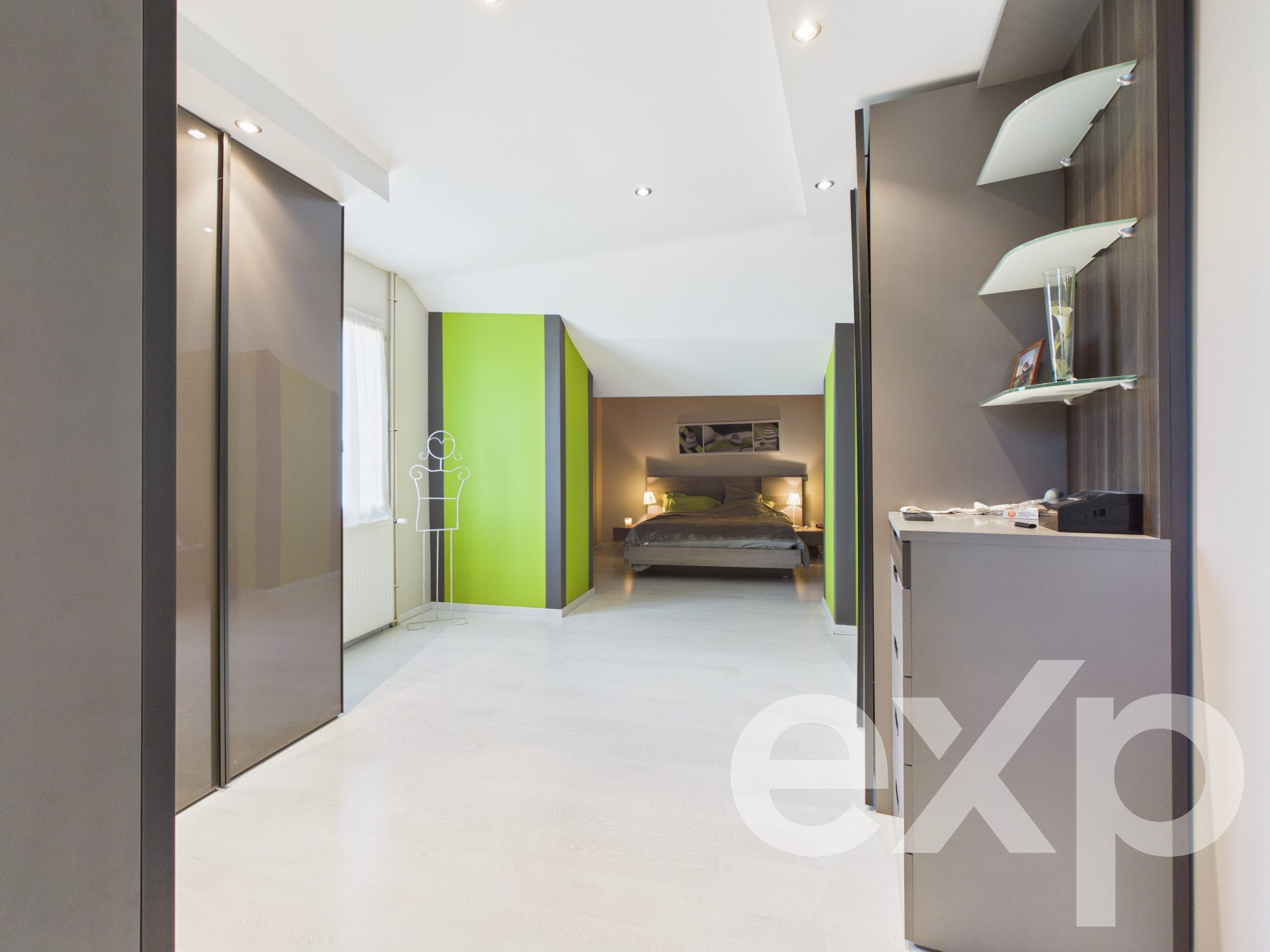 Maison à vendre à Brémur-et-Vaurois, 171 m²